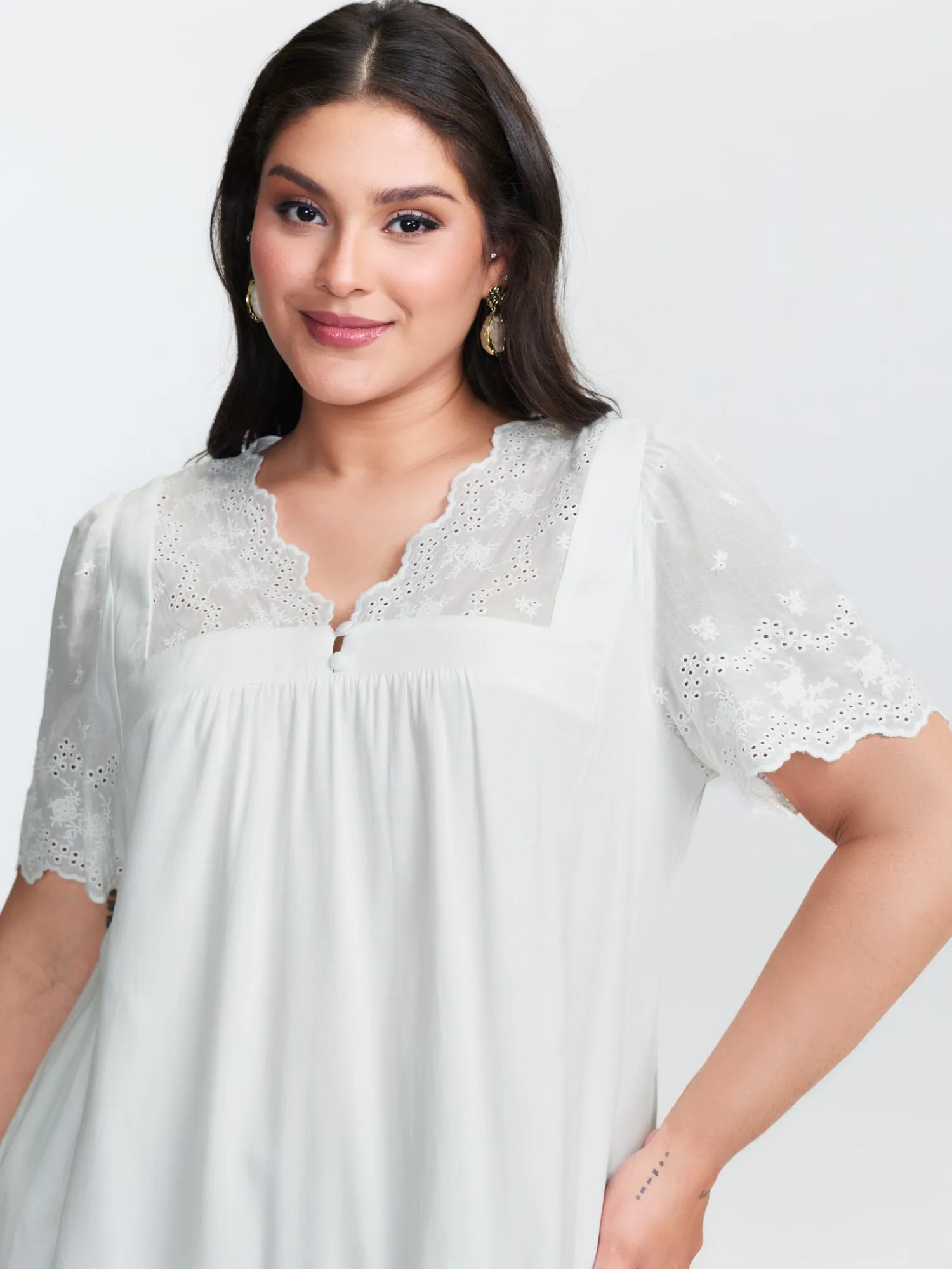 Embroidery Scalloped Sleeve Plain Blouse sold by Bloomchic product image thumbnail 2