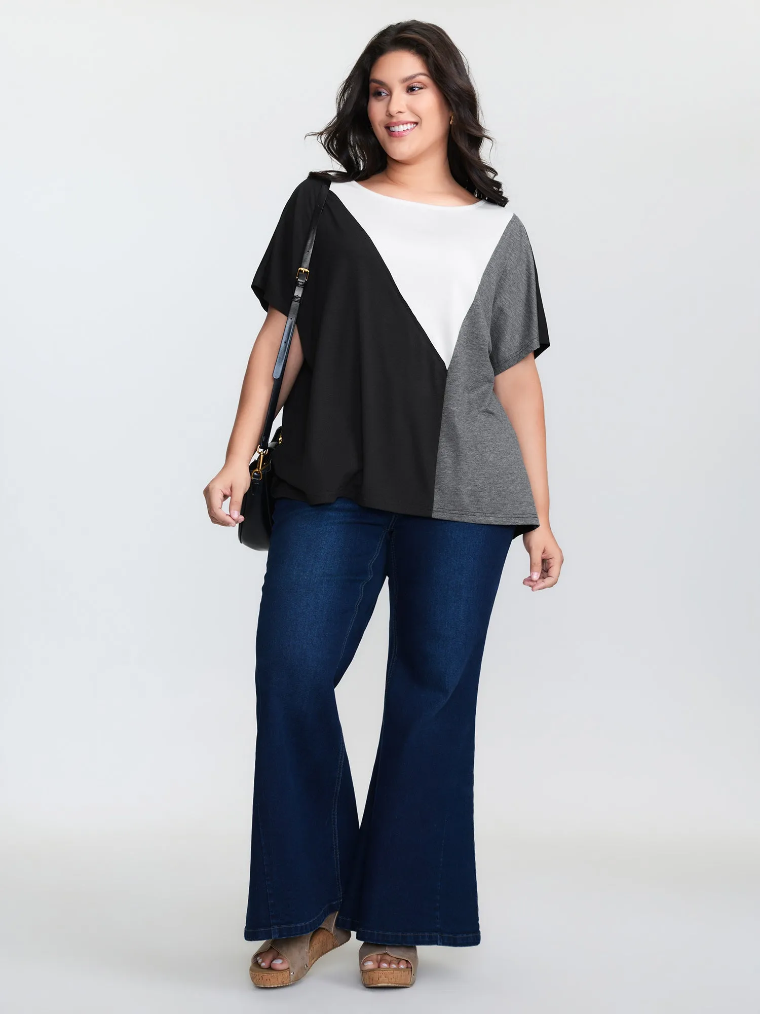 Supersoft Colorblock Round Neck T-Shirt sold by Bloomchic product image thumbnail 2