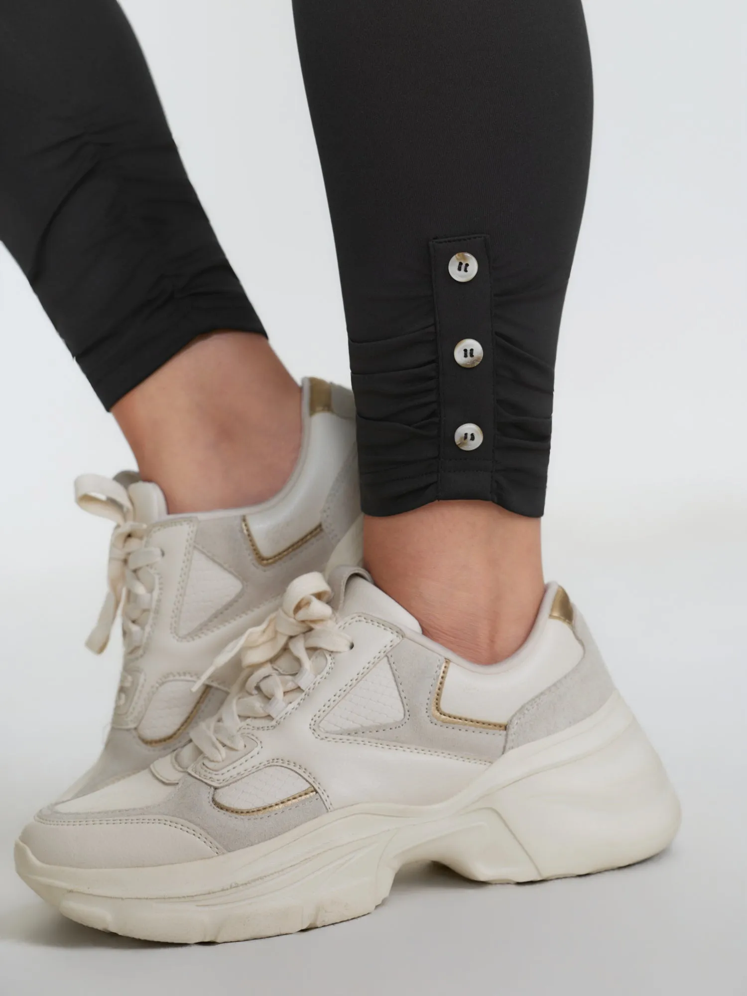 Stretchy Button Detail Skinny-Fit Leggings sold by Bloomchic product image thumbnail 4