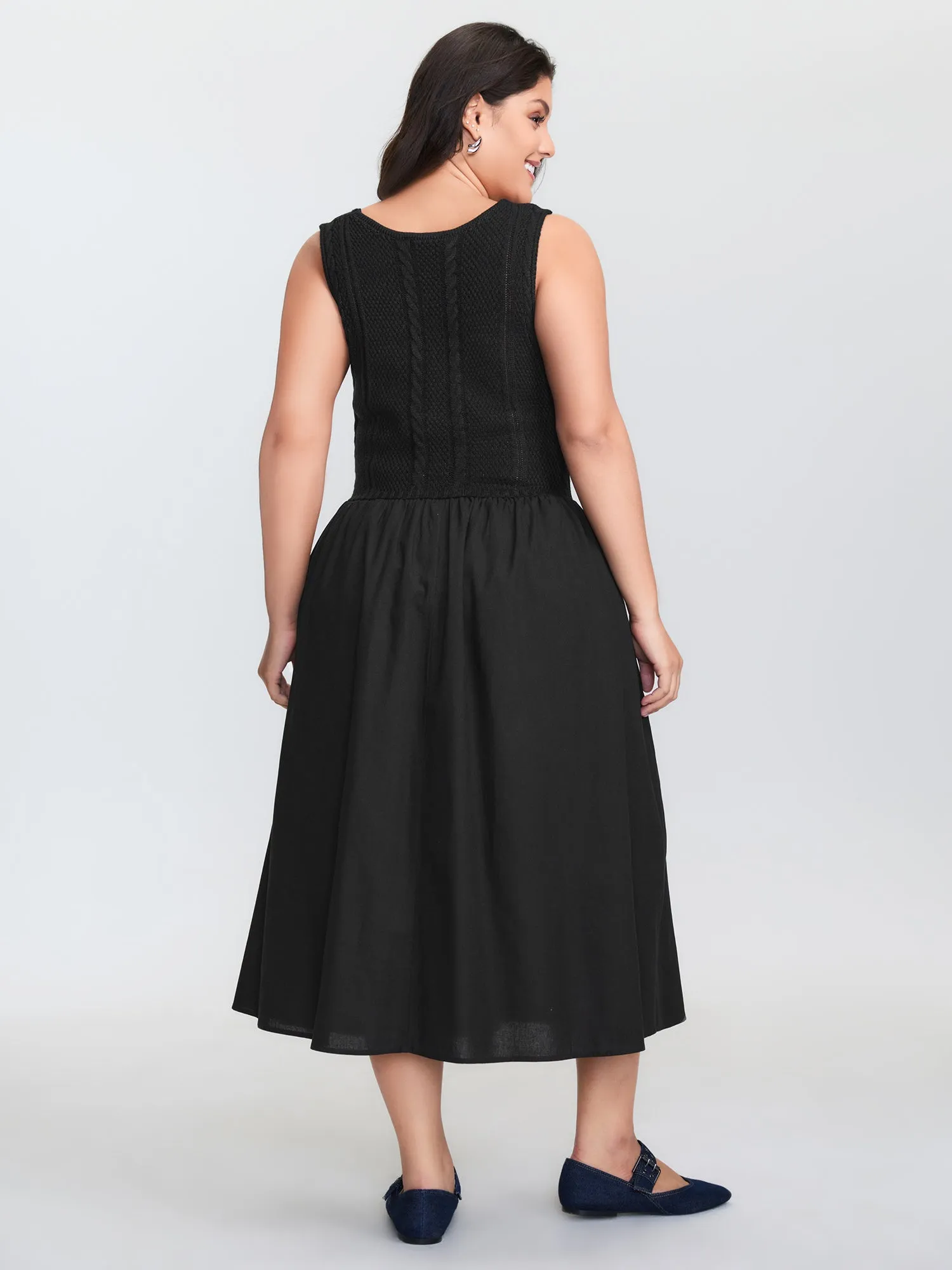 Textured Stretchy Button Detail Midi Dress sold by Bloomchic product image thumbnail 5