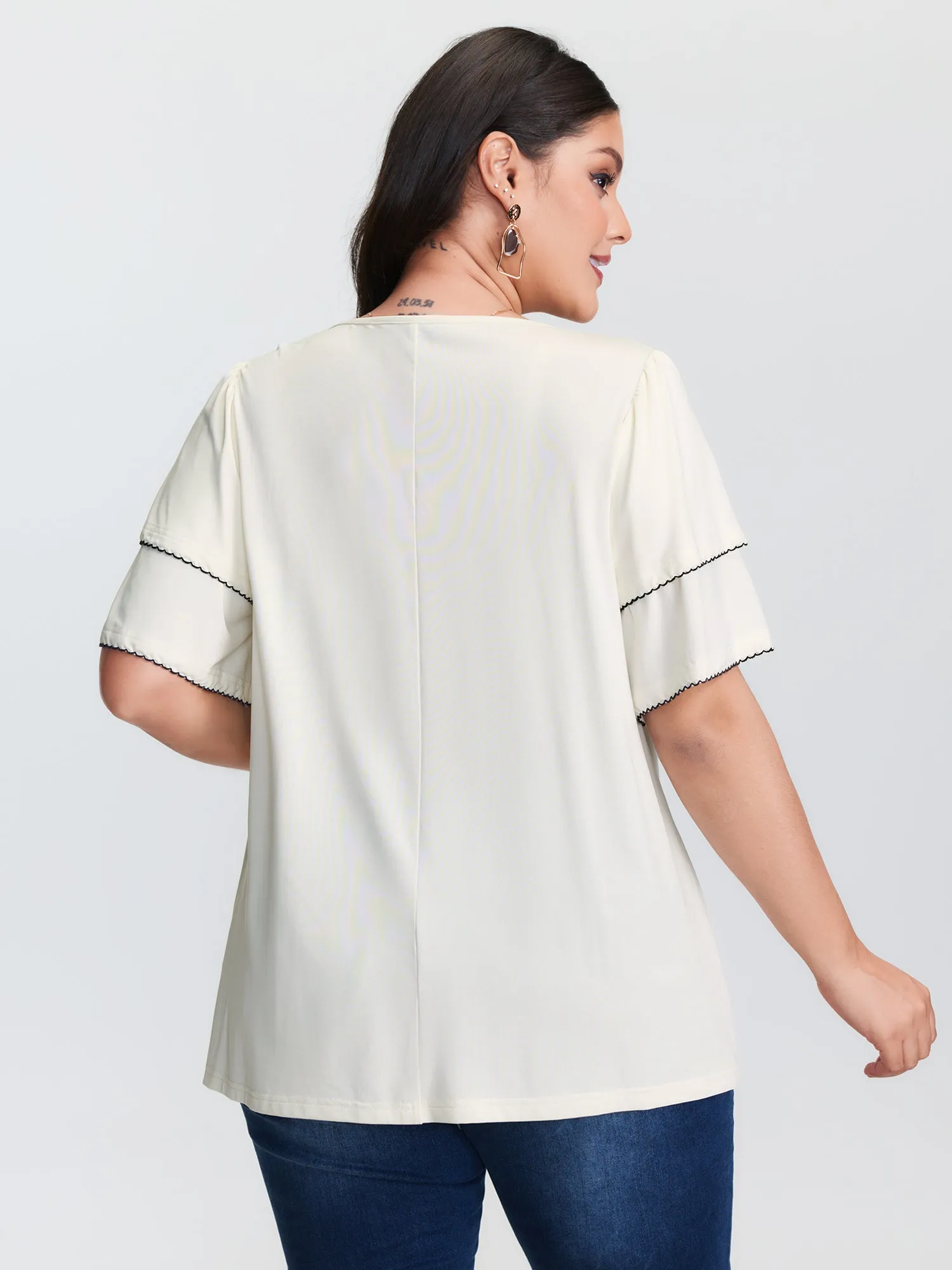 Zigzag Lace Trim Layered Sleeve T-Shirt sold by Bloomchic product image thumbnail 4