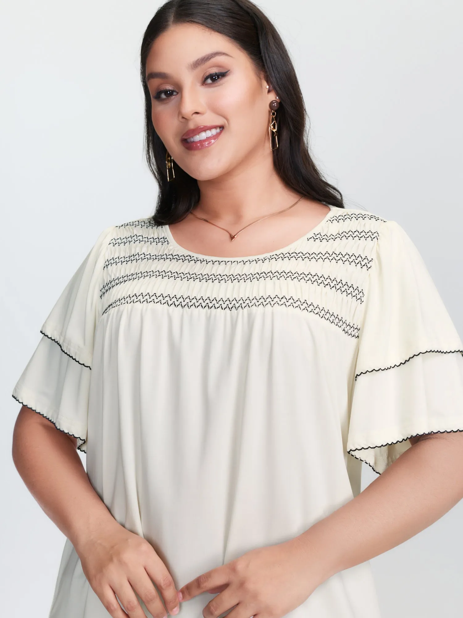 Zigzag Lace Trim Layered Sleeve T-Shirt sold by Bloomchic product image thumbnail 2
