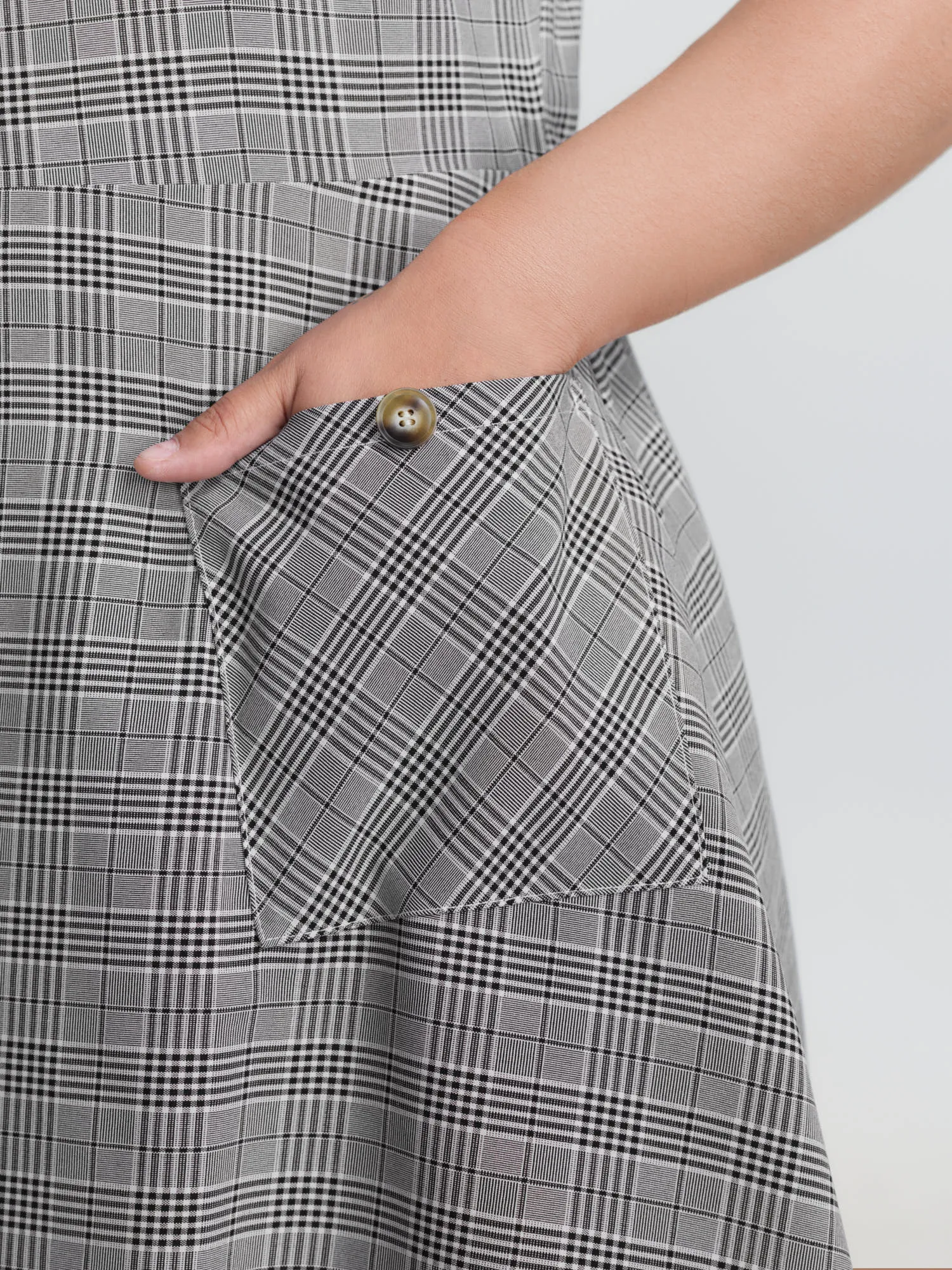 Check Pattern Half-Open Front Midi Dress sold by Bloomchic product image thumbnail 4