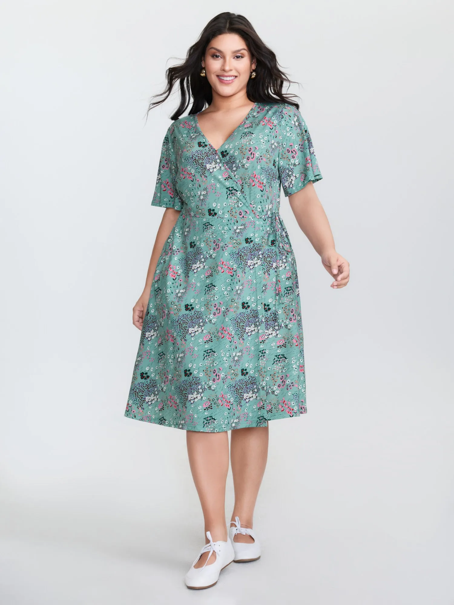 Floral Print Wrap Neckline Midi Dress sold by Bloomchic product image thumbnail 2