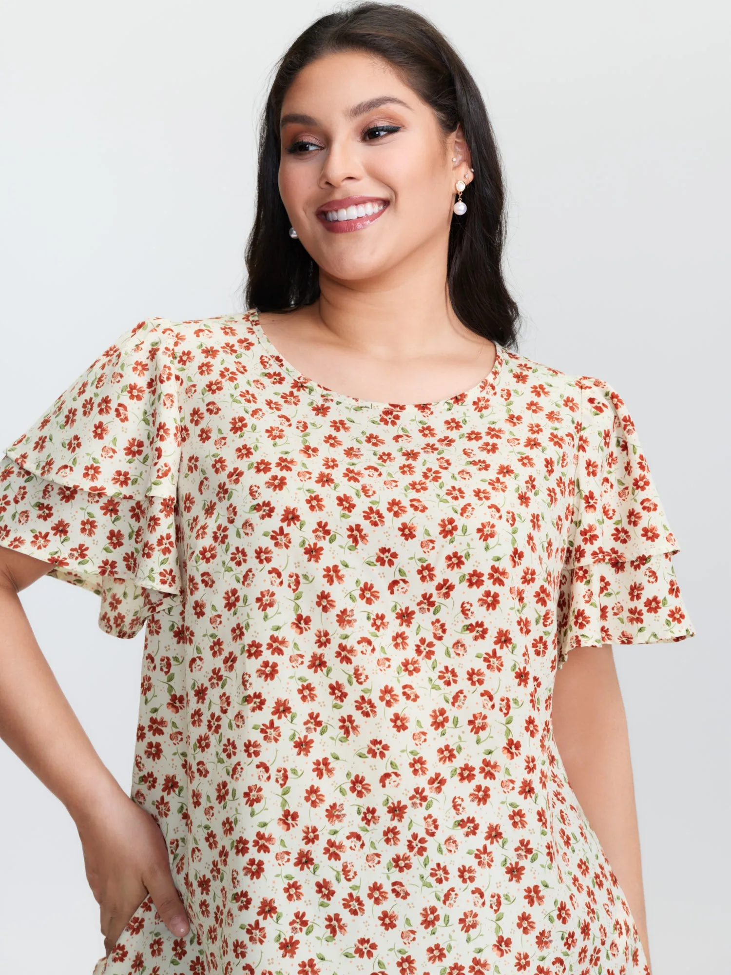 Floral Print Layered Sleeve Round Neck Blouse sold by Bloomchic product image thumbnail 2