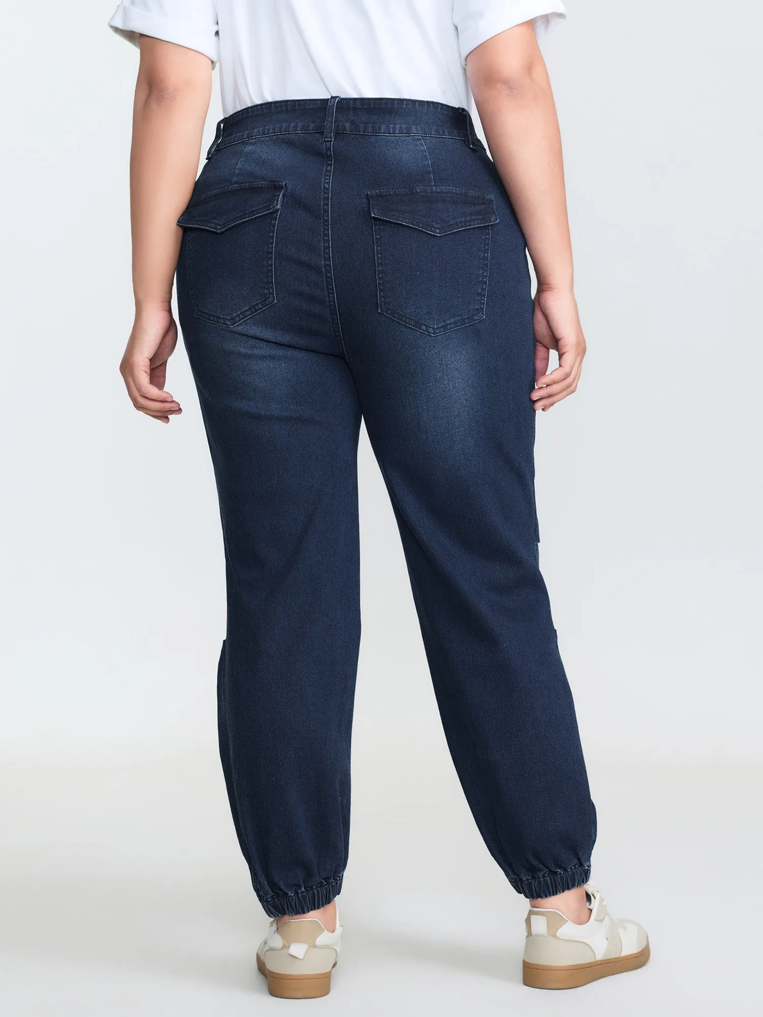 Stretchy Cuff Pocket Mid-Rise Jeans sold by Bloomchic product image thumbnail 5