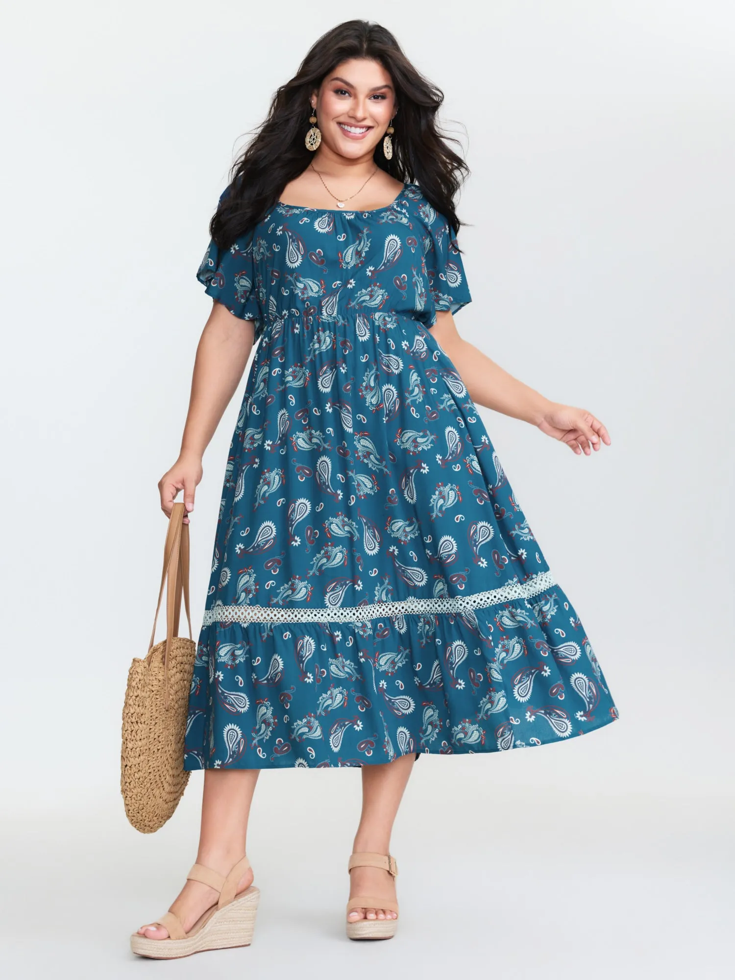 Supersoft Floral Print Backless Lace Midi Dress sold by Bloomchic product image thumbnail 5