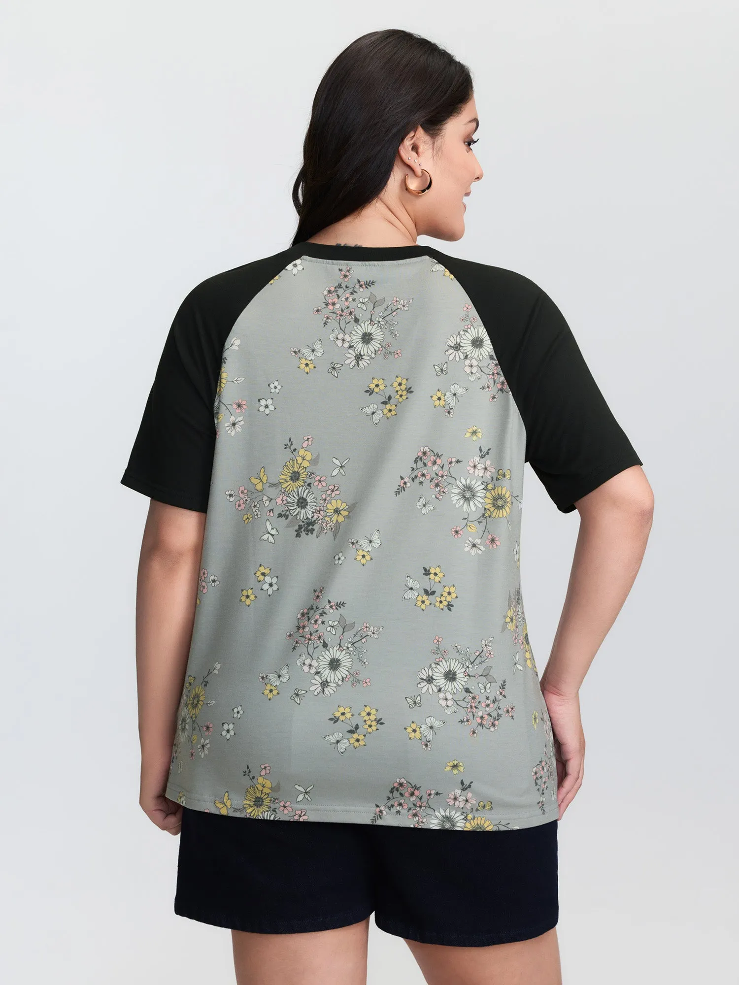 Floral Print Contrast Raglan Sleeve T-Shirt sold by Bloomchic product image thumbnail 4