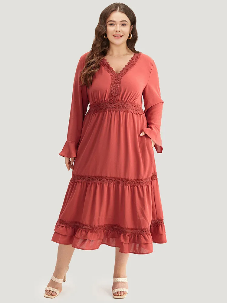 Contrast Lace Bell Sleeve Layered Hem Dress sold by Bloomchic