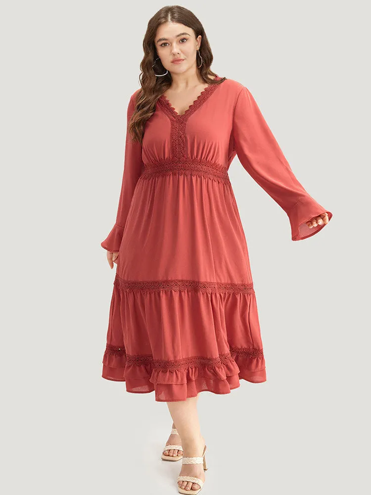 Contrast Lace Bell Sleeve Layered Hem Dress sold by Bloomchic product image thumbnail 2