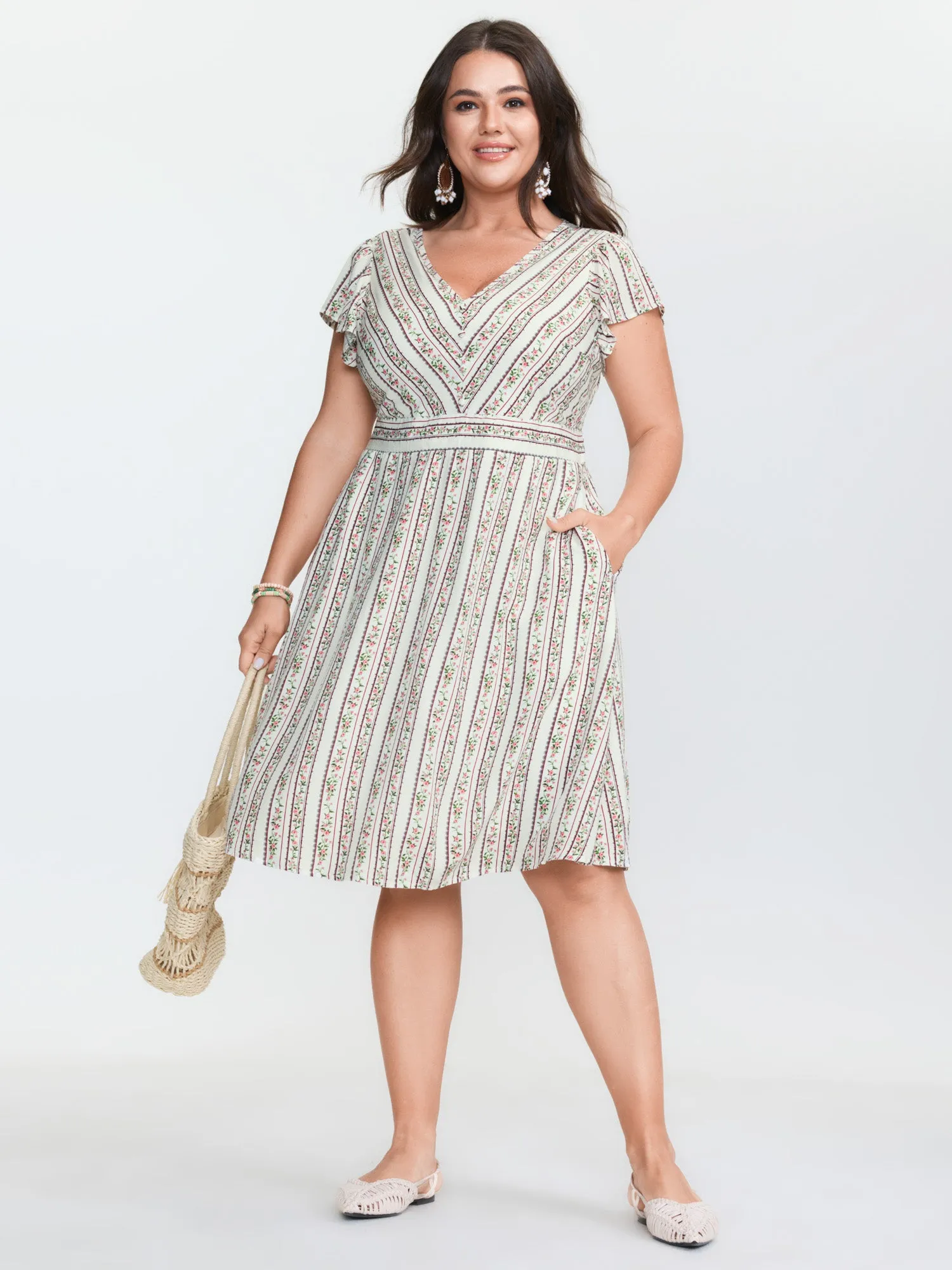 Floral Striped Print Pockets V-Neck Midi Dress sold by Bloomchic product image thumbnail 3