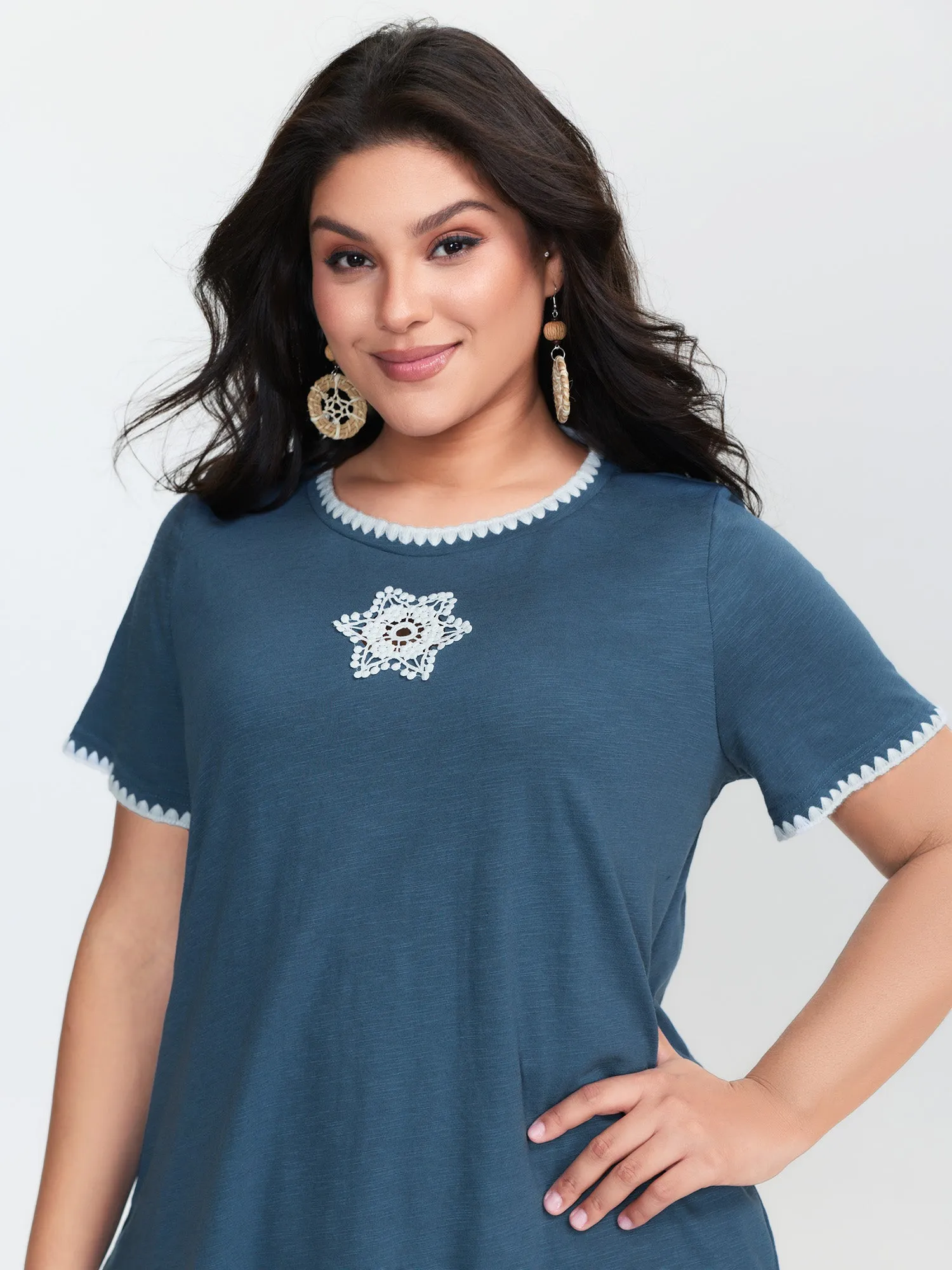 Star Motif Cut-Out Round Neck T-Shirt sold by Bloomchic product image thumbnail 2