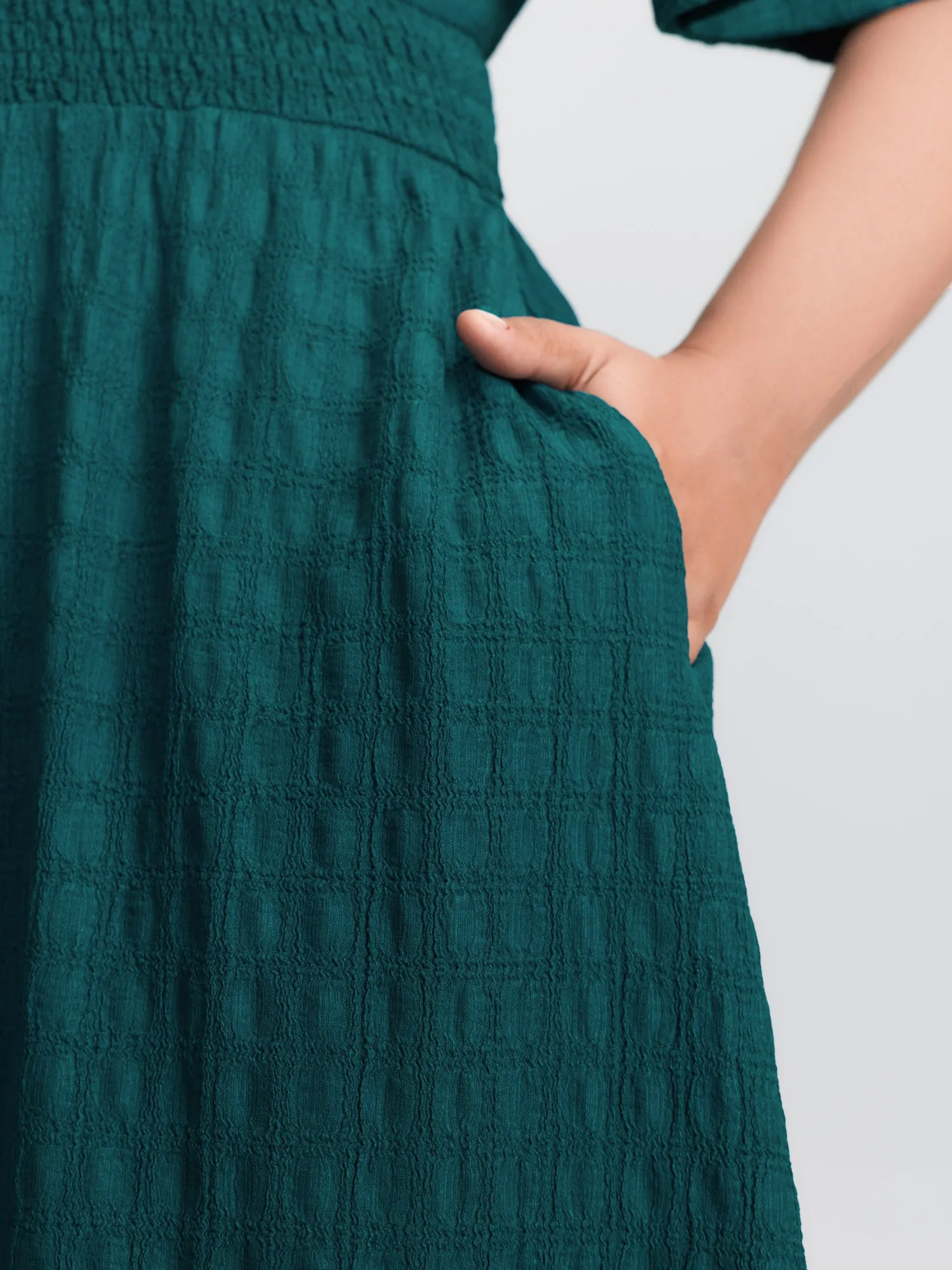 Textured V-Neck Shirred Waist Midi Dress sold by Bloomchic product image thumbnail 4