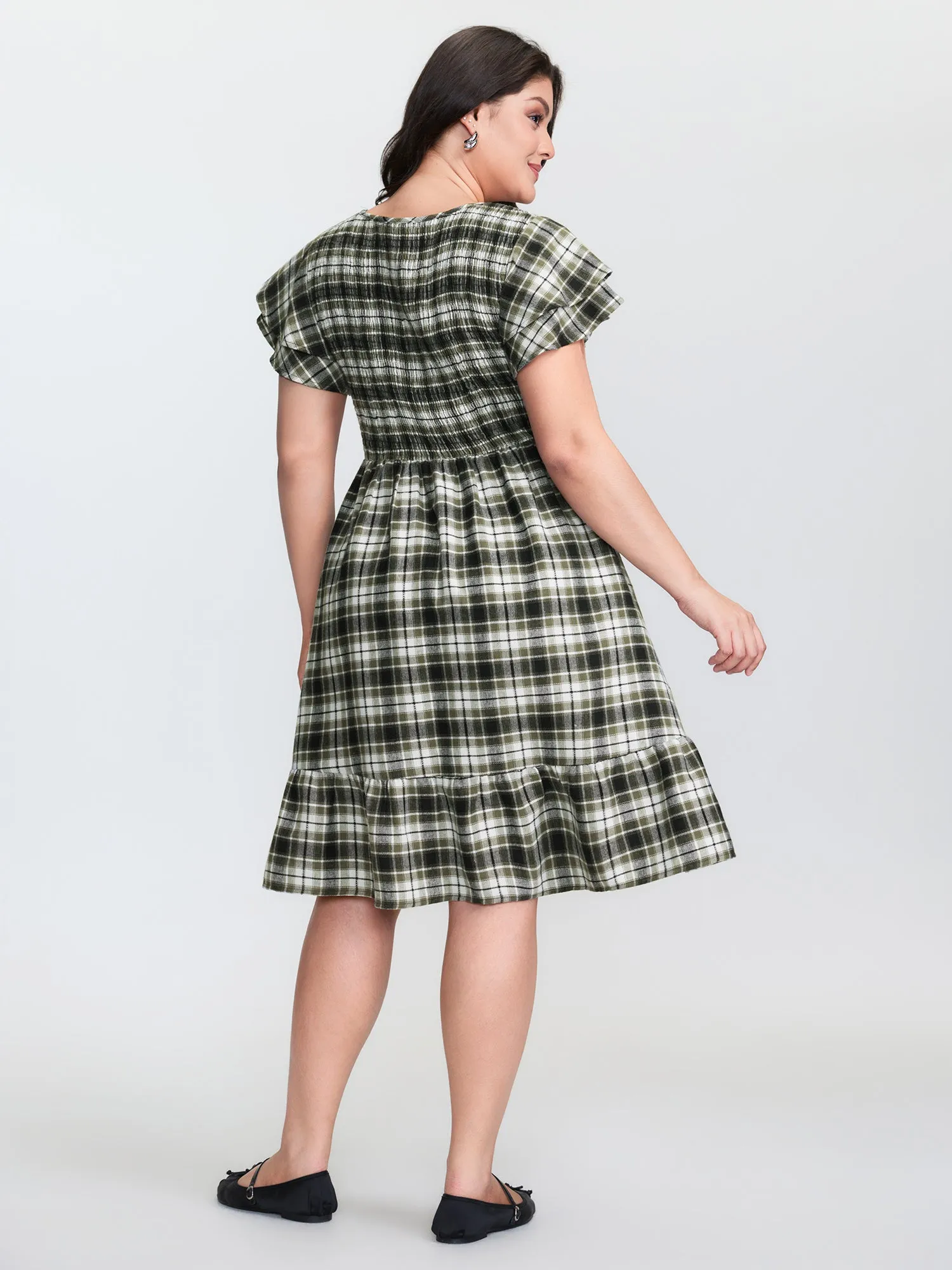 Checkered Print Shirred Waist Button Midi Dress sold by Bloomchic product image thumbnail 5