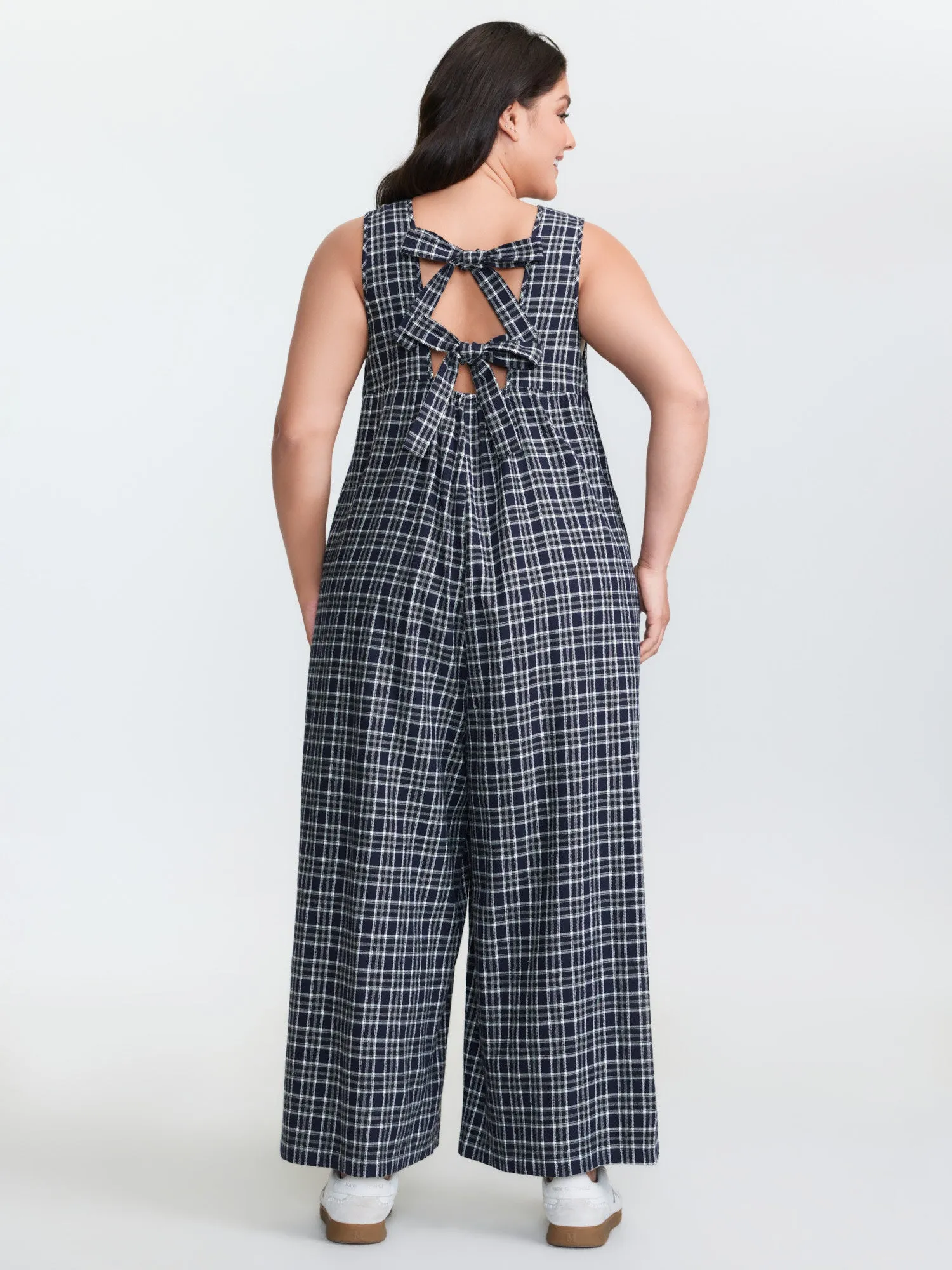 Grid Print Backless Tie Jumpsuit sold by Bloomchic product image thumbnail 4