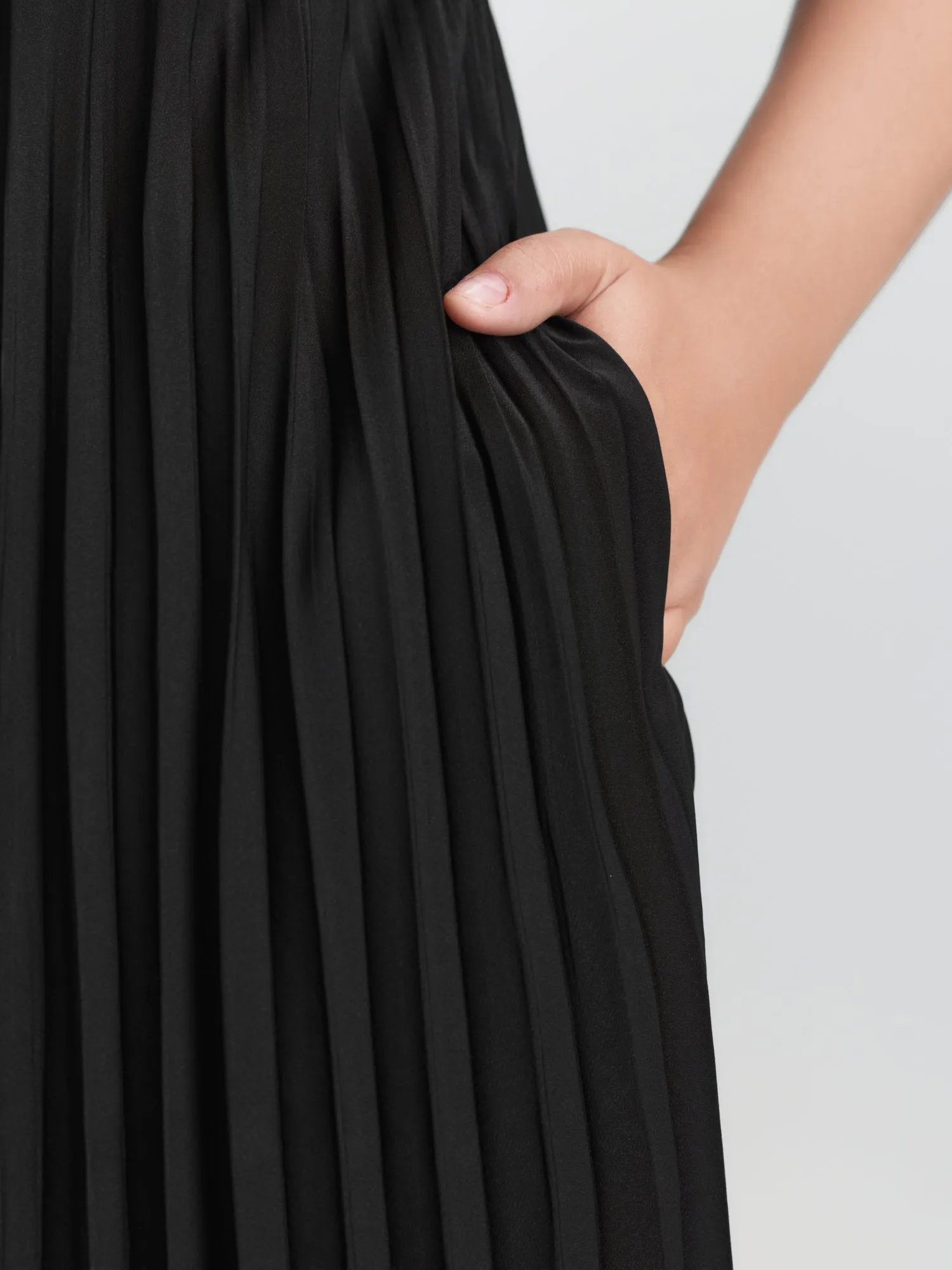 Plicated Detail Flared Sleeve Midi Dress sold by Bloomchic product image thumbnail 4