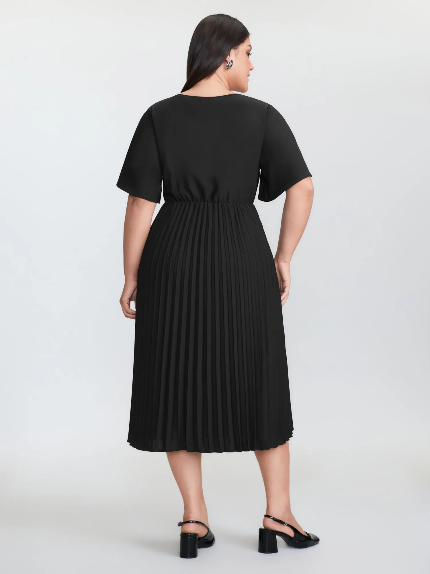 Plicated Detail Flared Sleeve Midi Dress sold by Bloomchic product image thumbnail 5