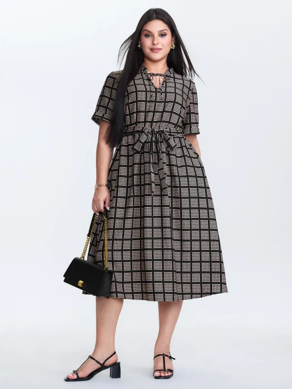 Grid Print Collar Waist-Tie Midi Dress sold by Bloomchic