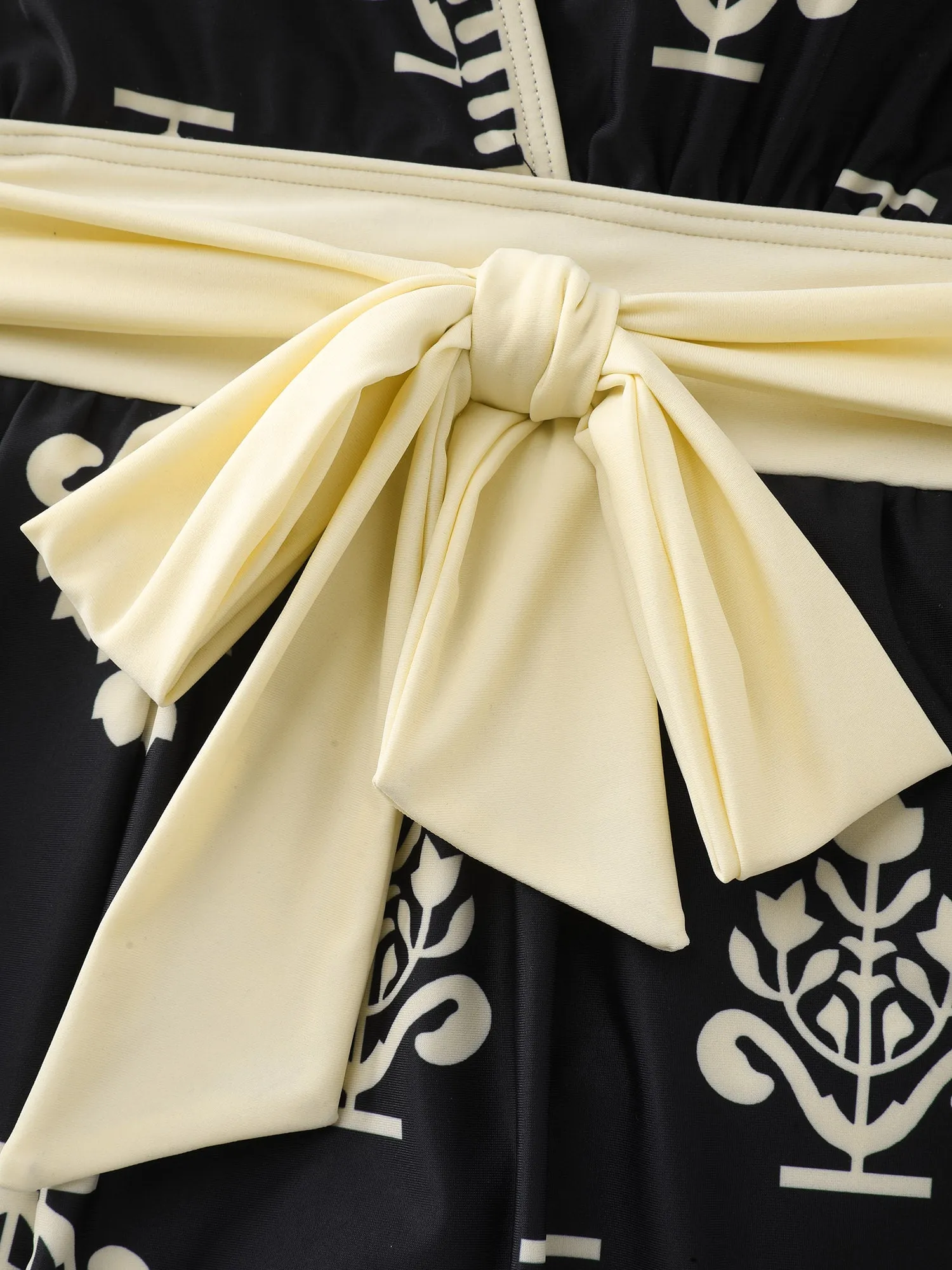 Boho Print Pockets One-Piece Swimsuit sold by Bloomchic product image thumbnail 5