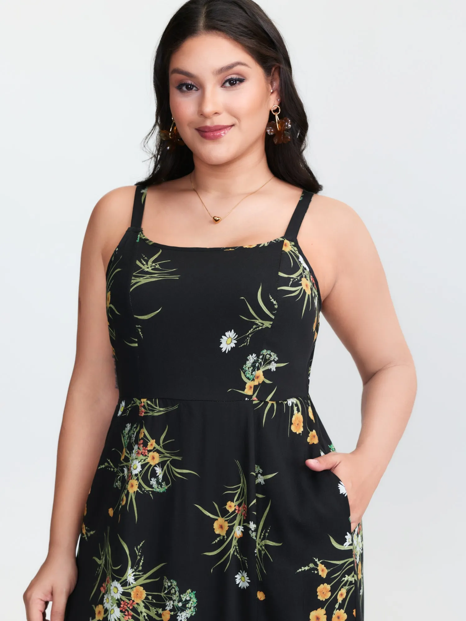 Large Floral Print Slit Shirred Midi Dress sold by Bloomchic product image thumbnail 2