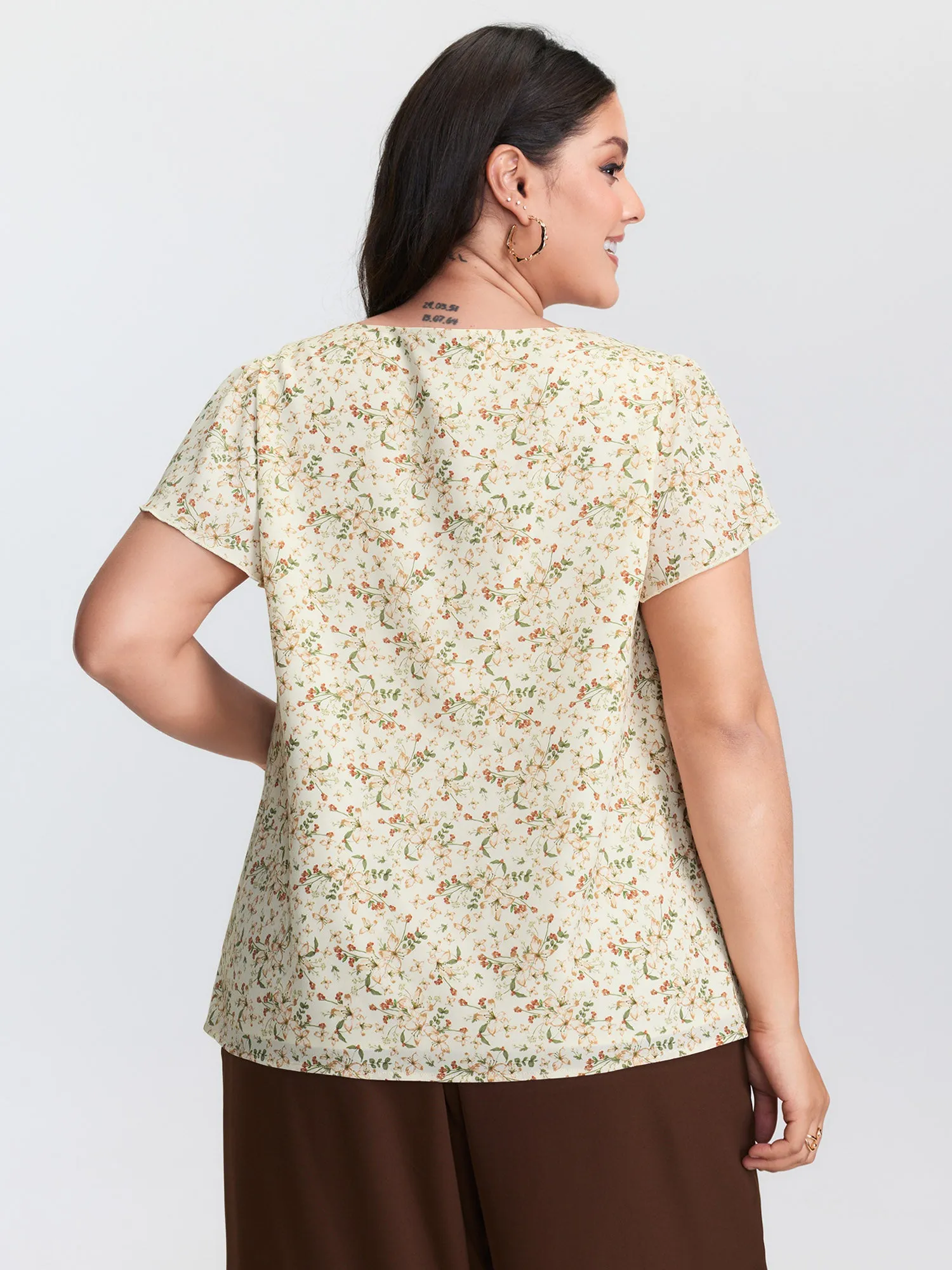 Floral Print Lace Trim Blouse sold by Bloomchic product image thumbnail 4