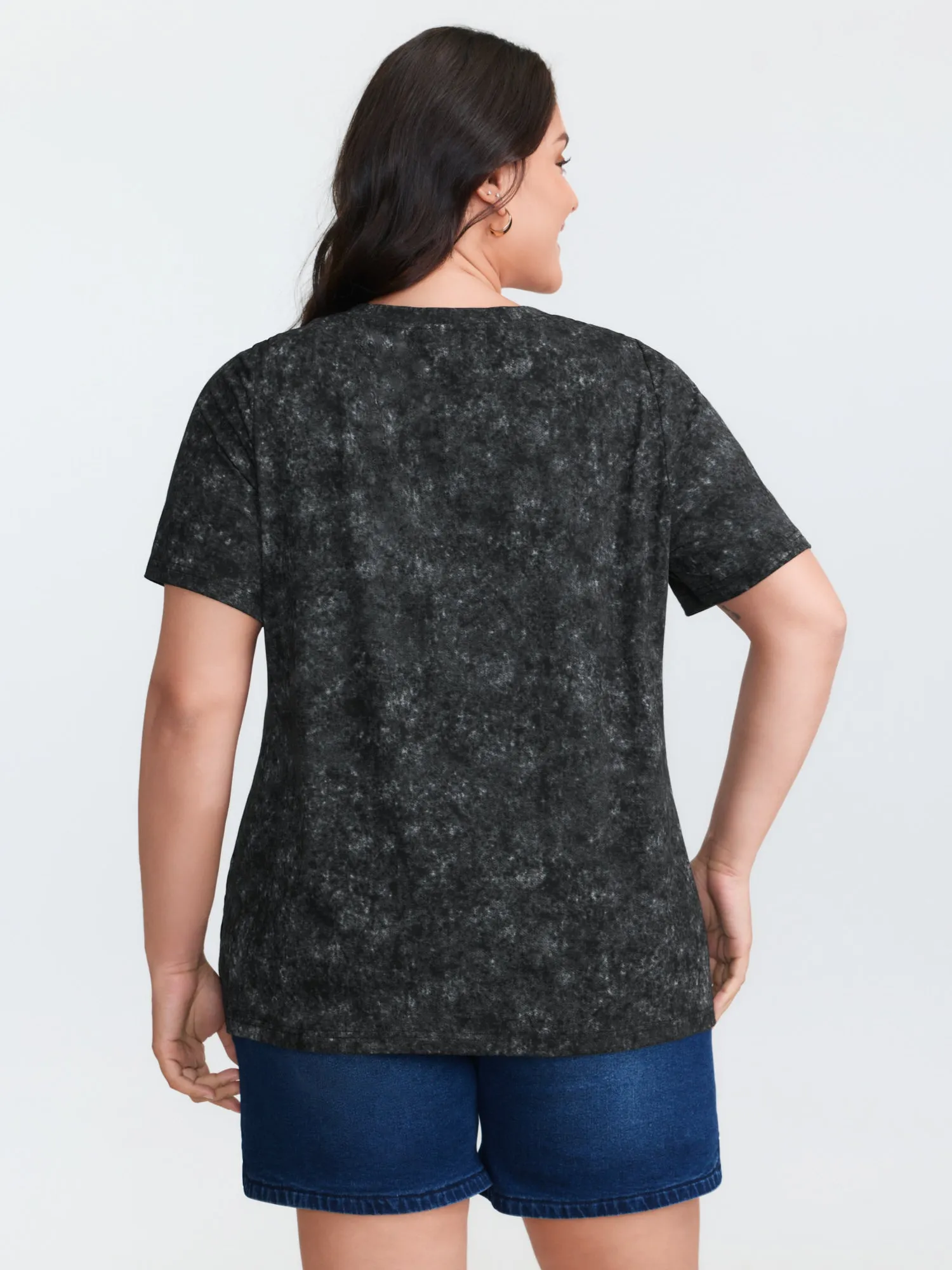 Stretchy Floral Motif Round Neck T-Shirt sold by Bloomchic product image thumbnail 4