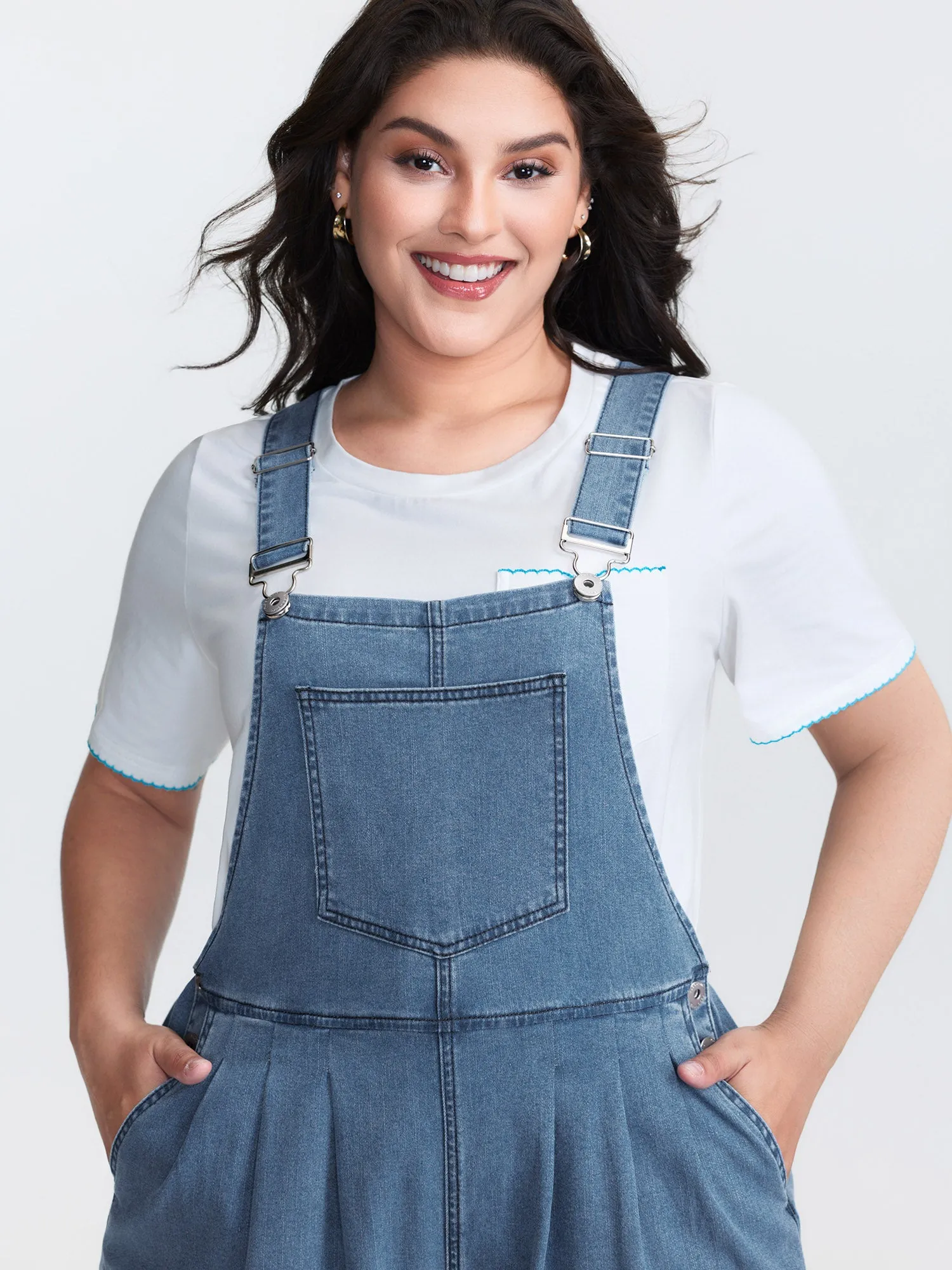 Stretchy Relaxed-Fit Overall Wide-Leg Jumpsuit sold by Bloomchic product image thumbnail 2