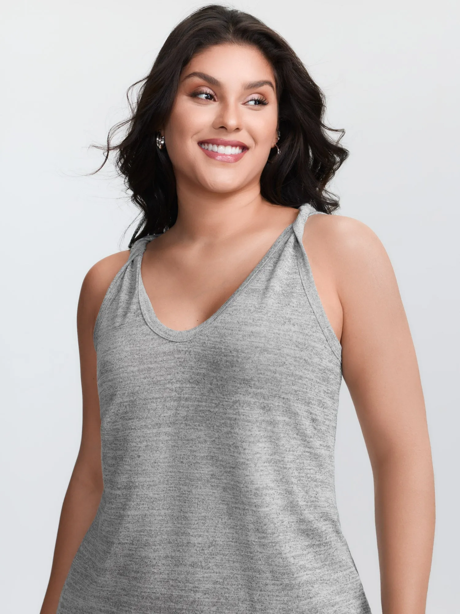 Supersoft Heather V-Neck Relaxed-Fit Tank Top sold by Bloomchic product image thumbnail 2