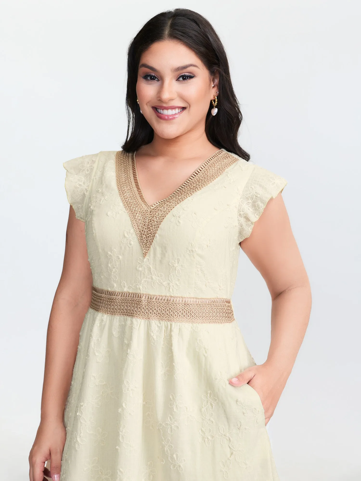 Textured Lace Trim V-Neck Flutter Sleeve Midi Dress sold by Bloomchic product image thumbnail 2