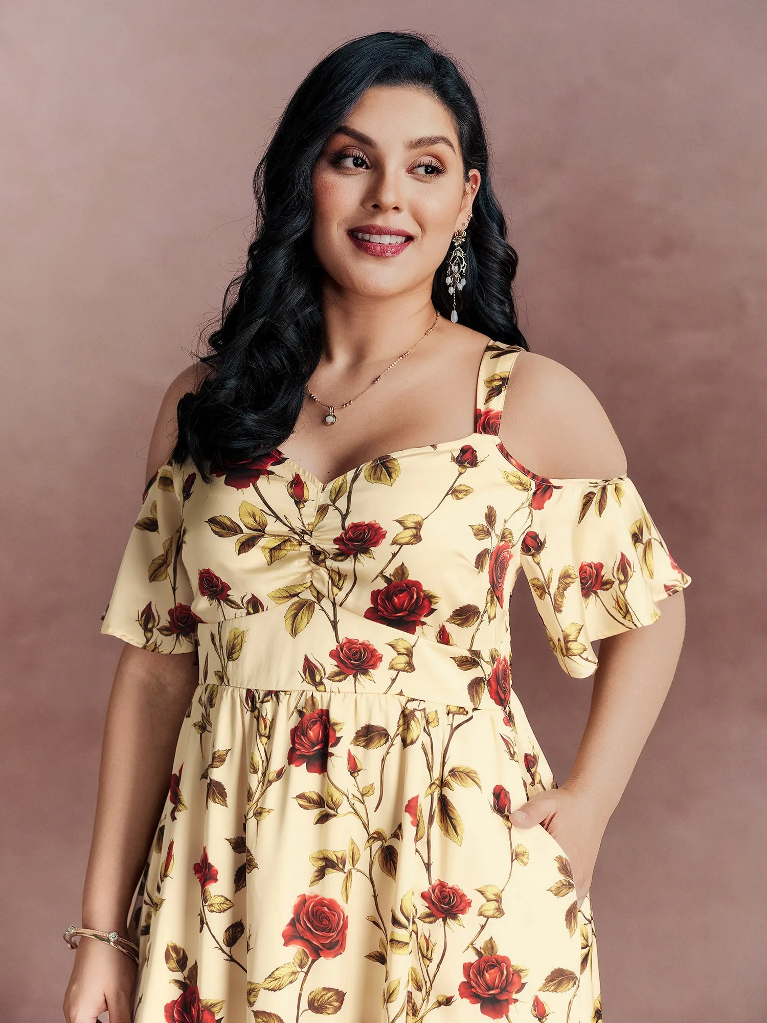 Floral Romance Cut-Out Shoulder Shirred Midi Dress sold by Bloomchic product image thumbnail 2