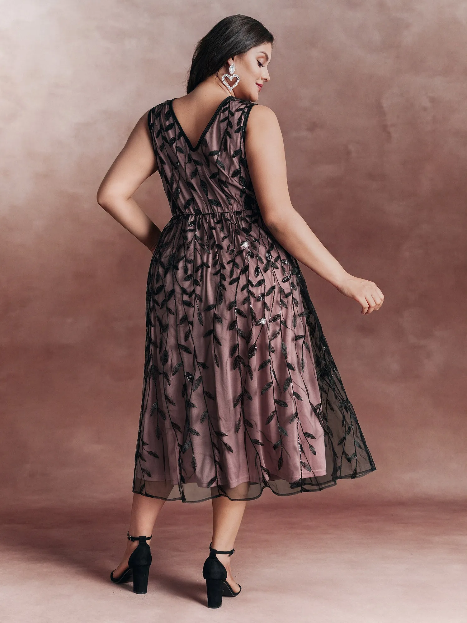 Sequin Embroidery Color Contrast V-Neck Midi Dress sold by Bloomchic product image thumbnail 4