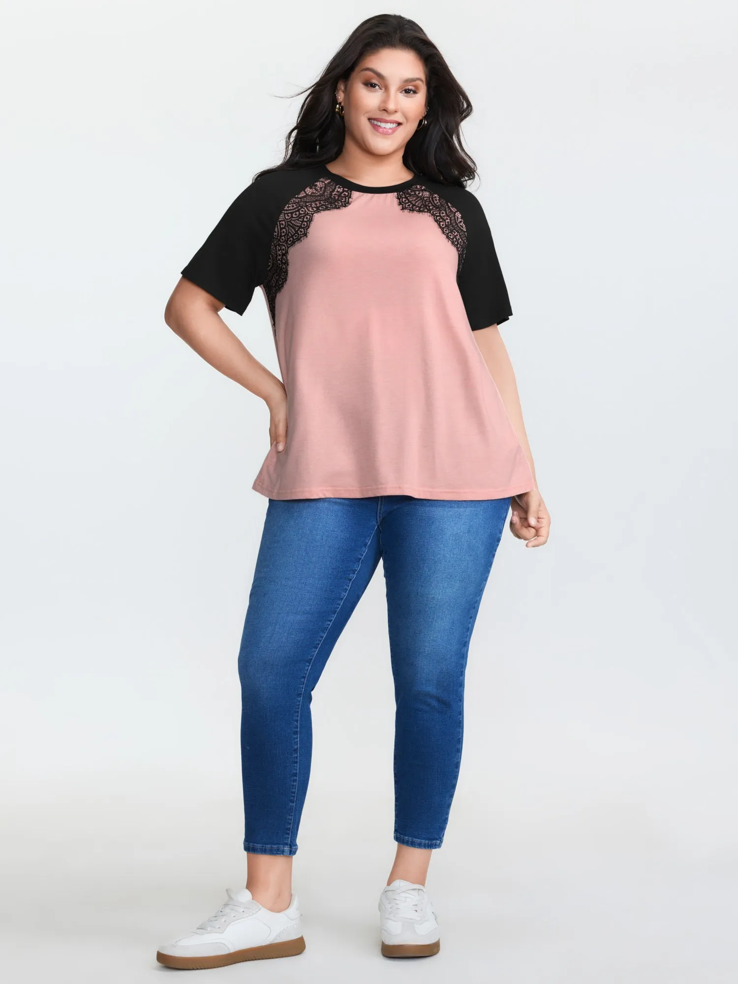 Supersoft Lace Trim Raglan Sleeve Color Contrast T-Shirt sold by Bloomchic product image thumbnail 3