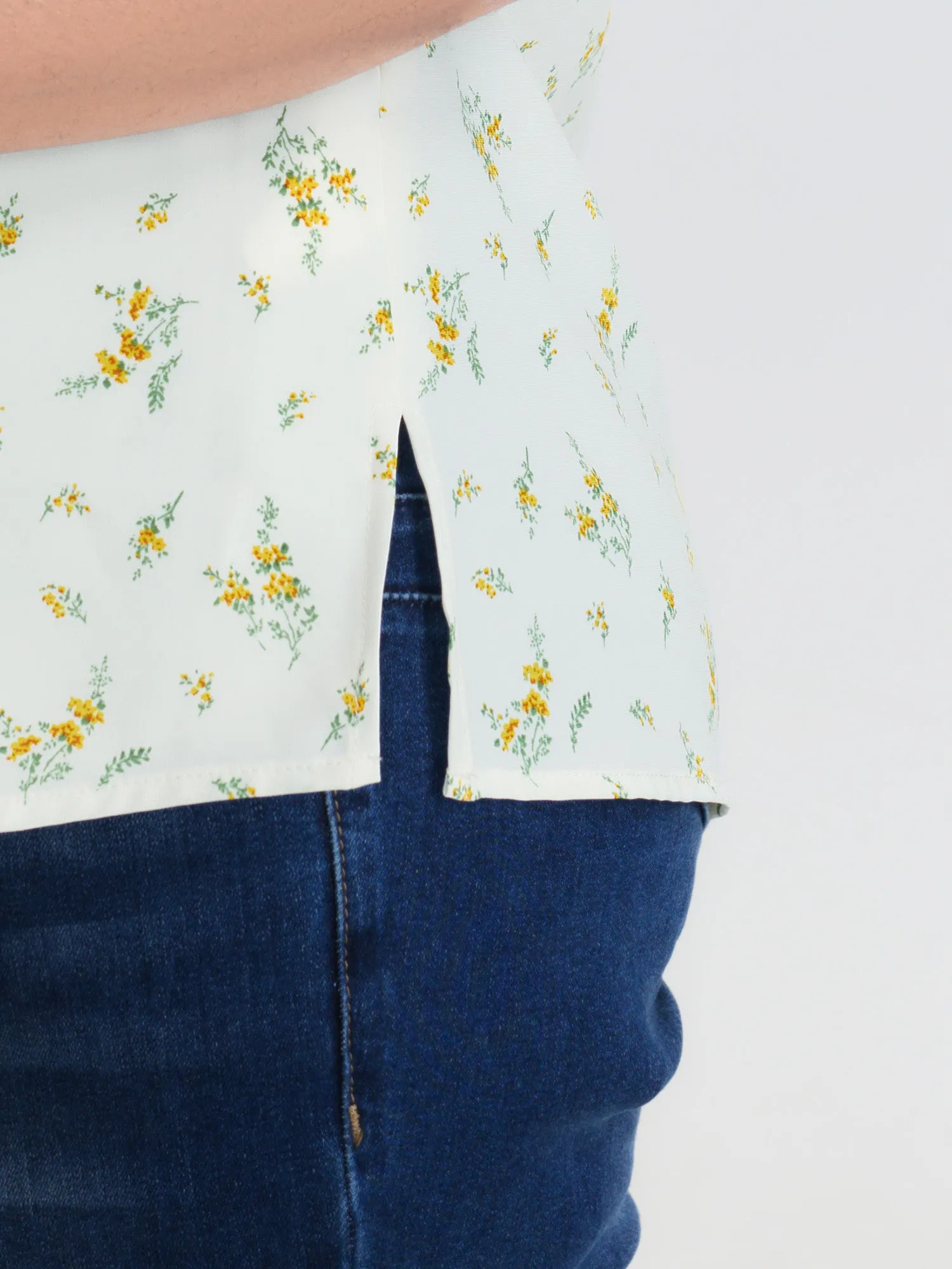 Floral Print Button Detail Color Contrast Blouse sold by Bloomchic product image thumbnail 4