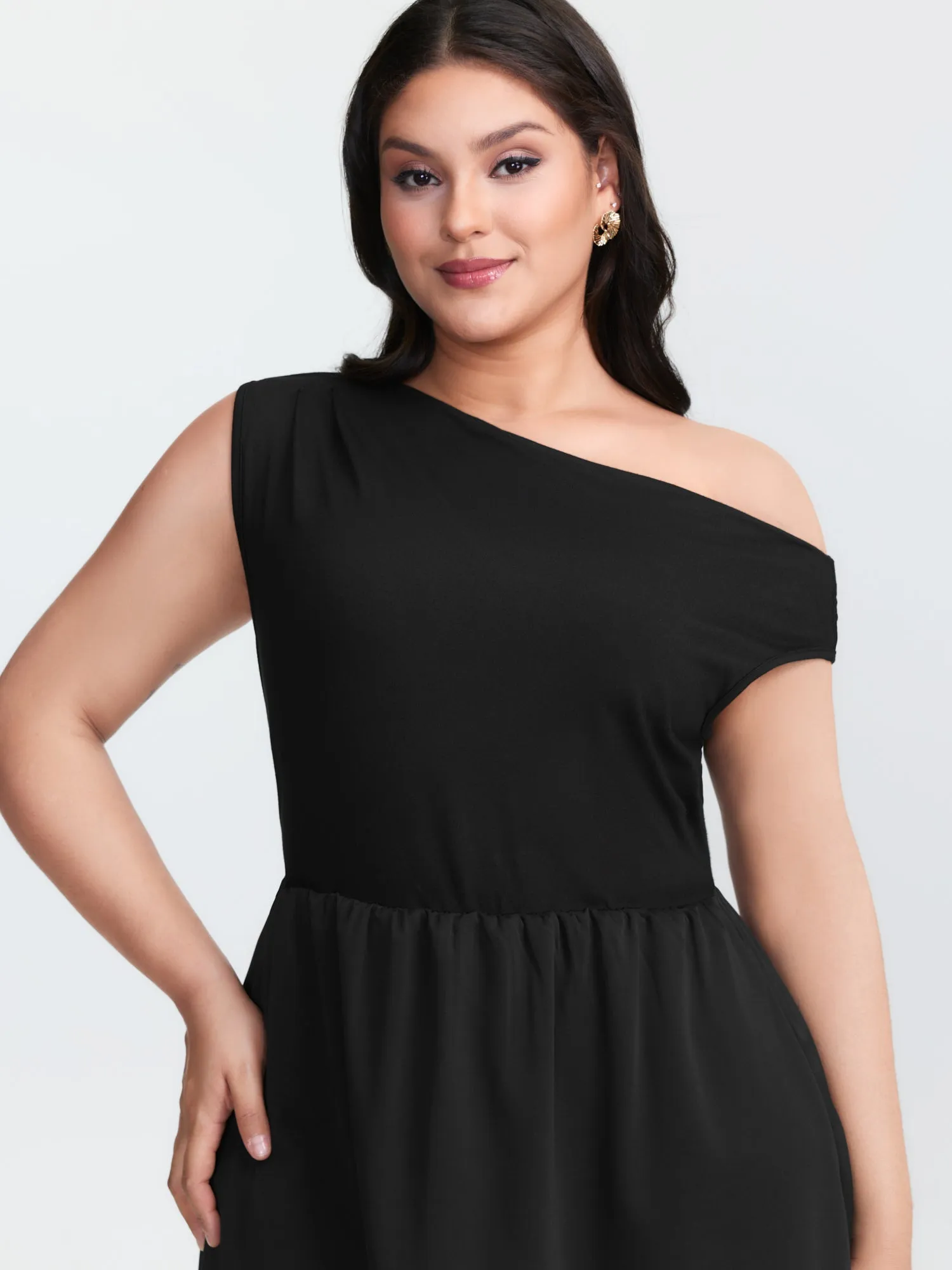 Off-Shoulder Patchwork Midi Dress sold by Bloomchic product image thumbnail 2