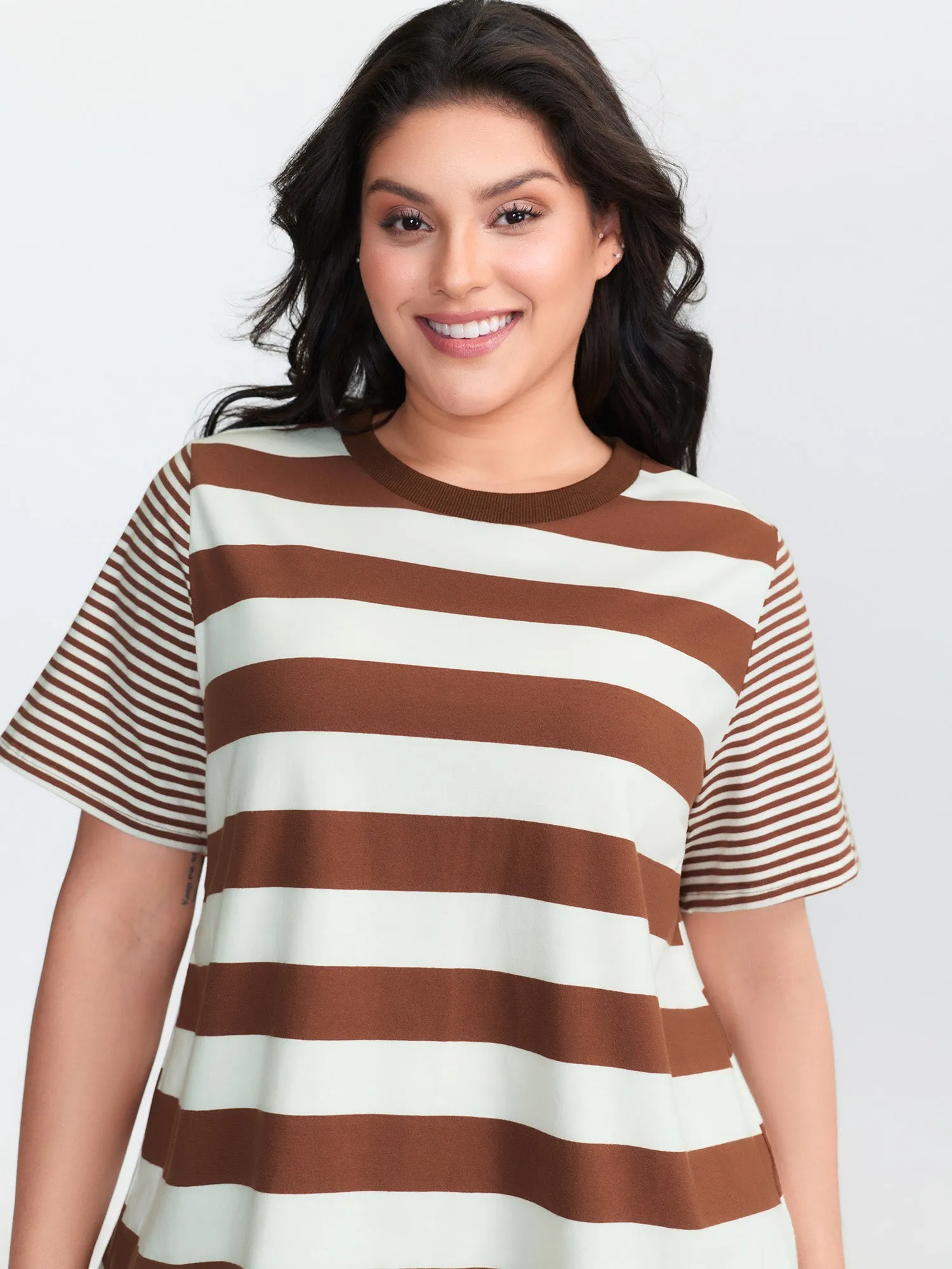 Cotton Striped Print Spliced Round Neck T-Shirt sold by Bloomchic product image thumbnail 2