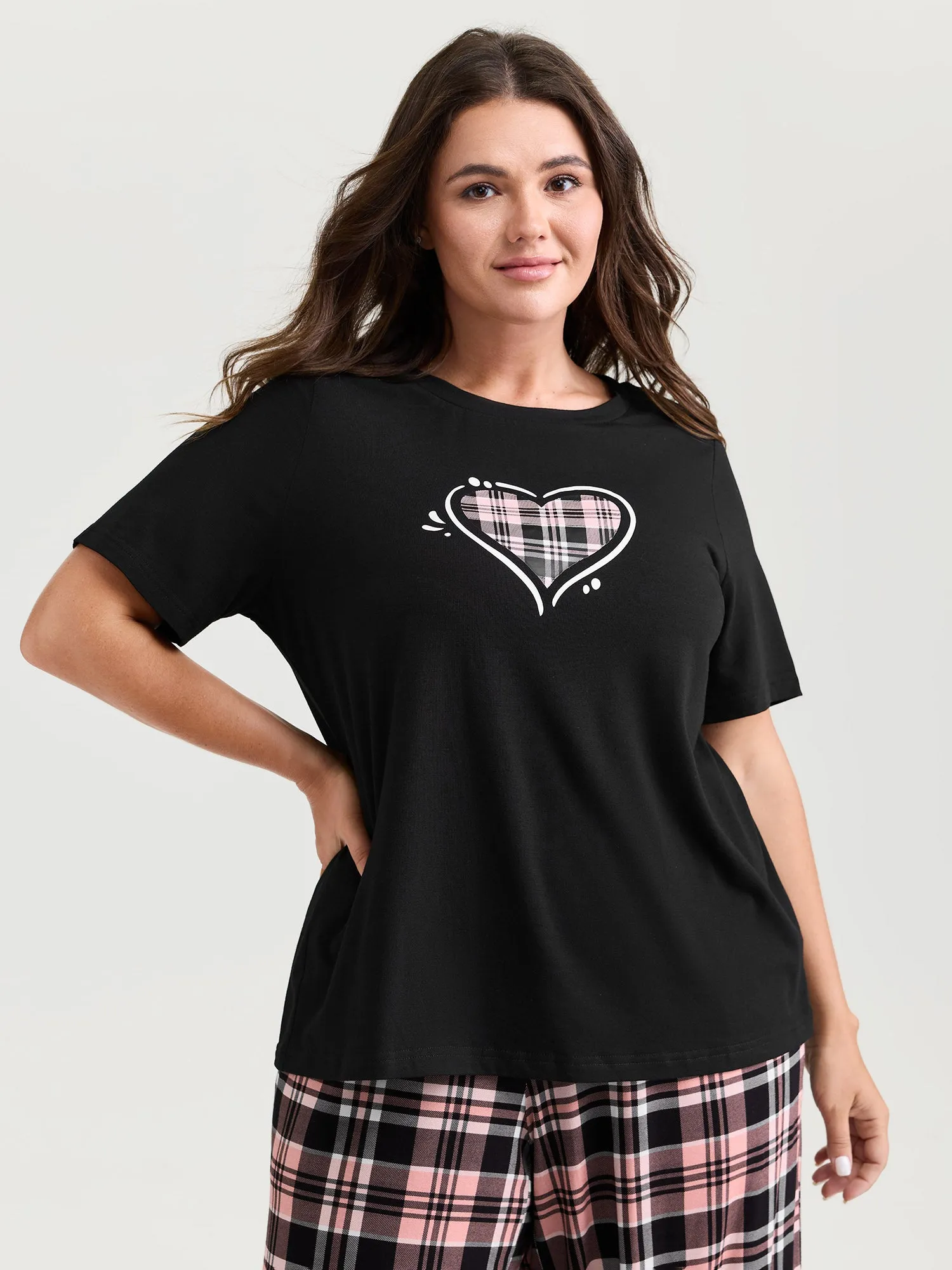 Supersoft Plaid Heart Stretchy Lounge Set sold by Bloomchic product image thumbnail 3
