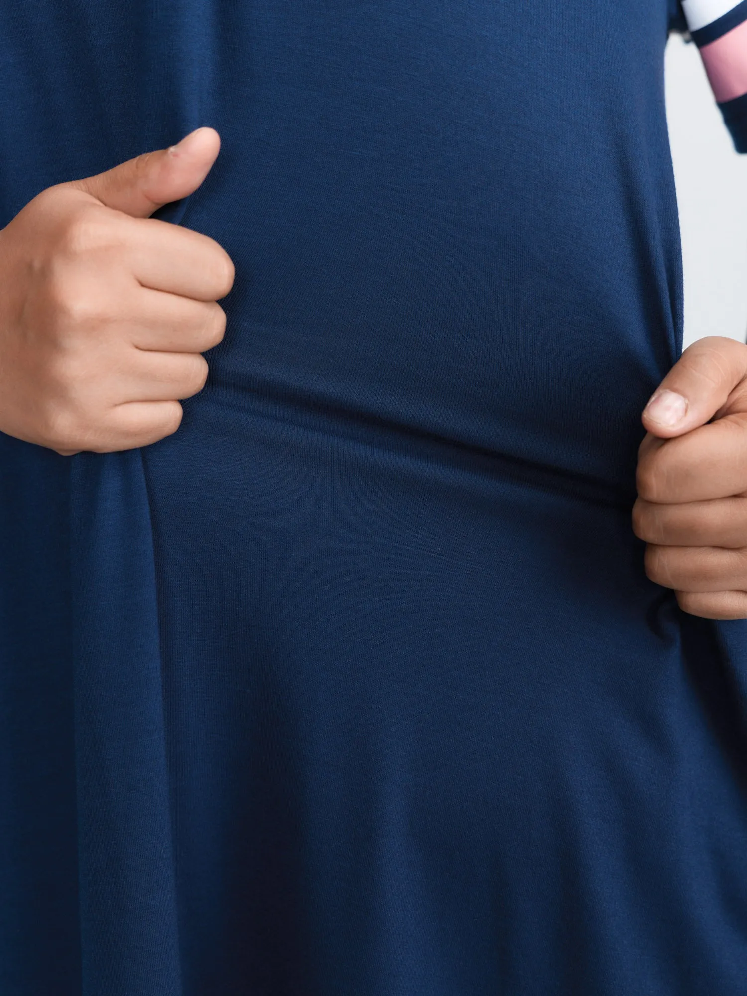 Great Joy Stretchy Color Contrast Mini T-Shirt Dress sold by Bloomchic product image thumbnail 4