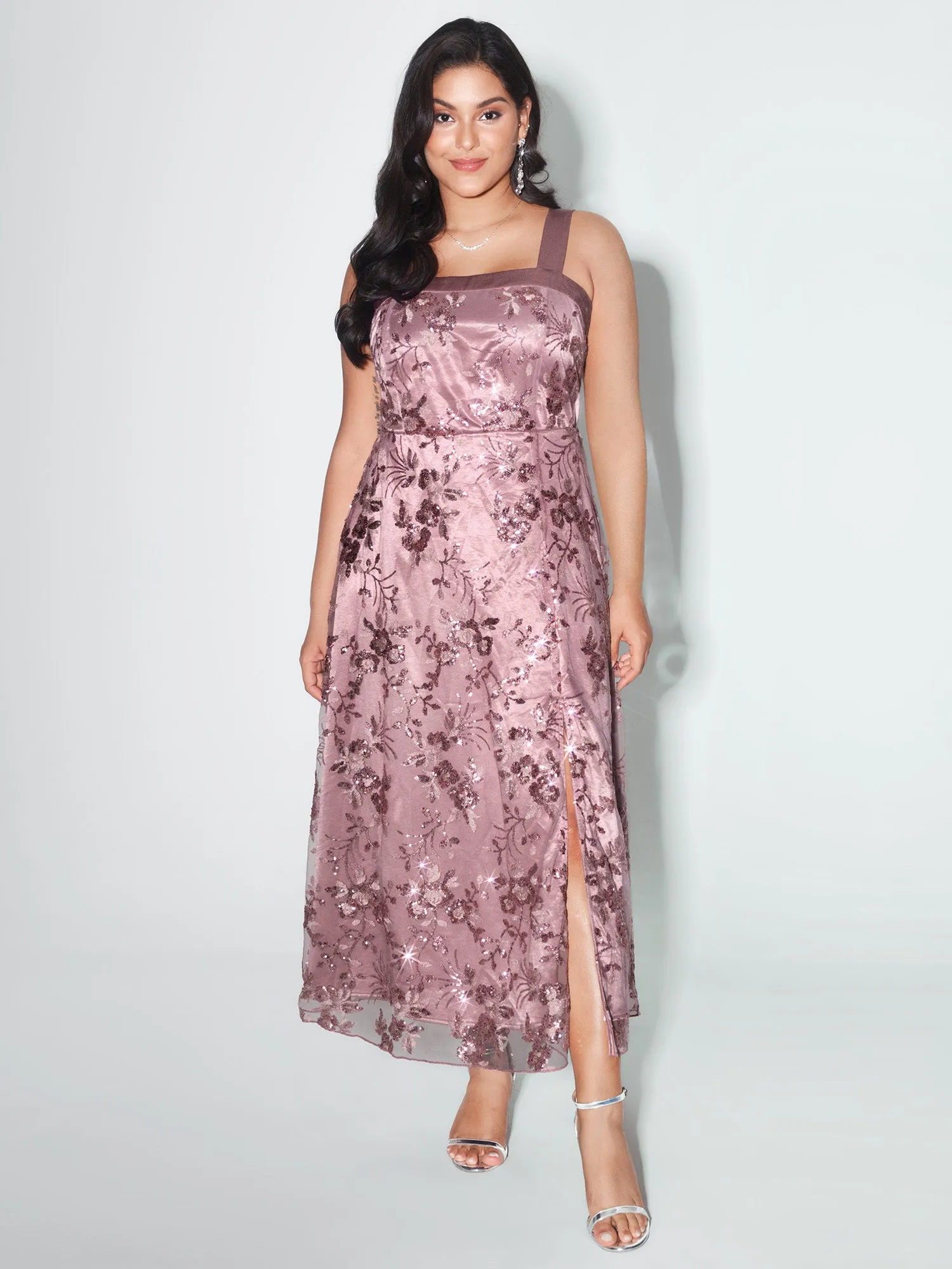 Charming Floral Sequin Embroidered Maxi Dress sold by Bloomchic product image thumbnail 3
