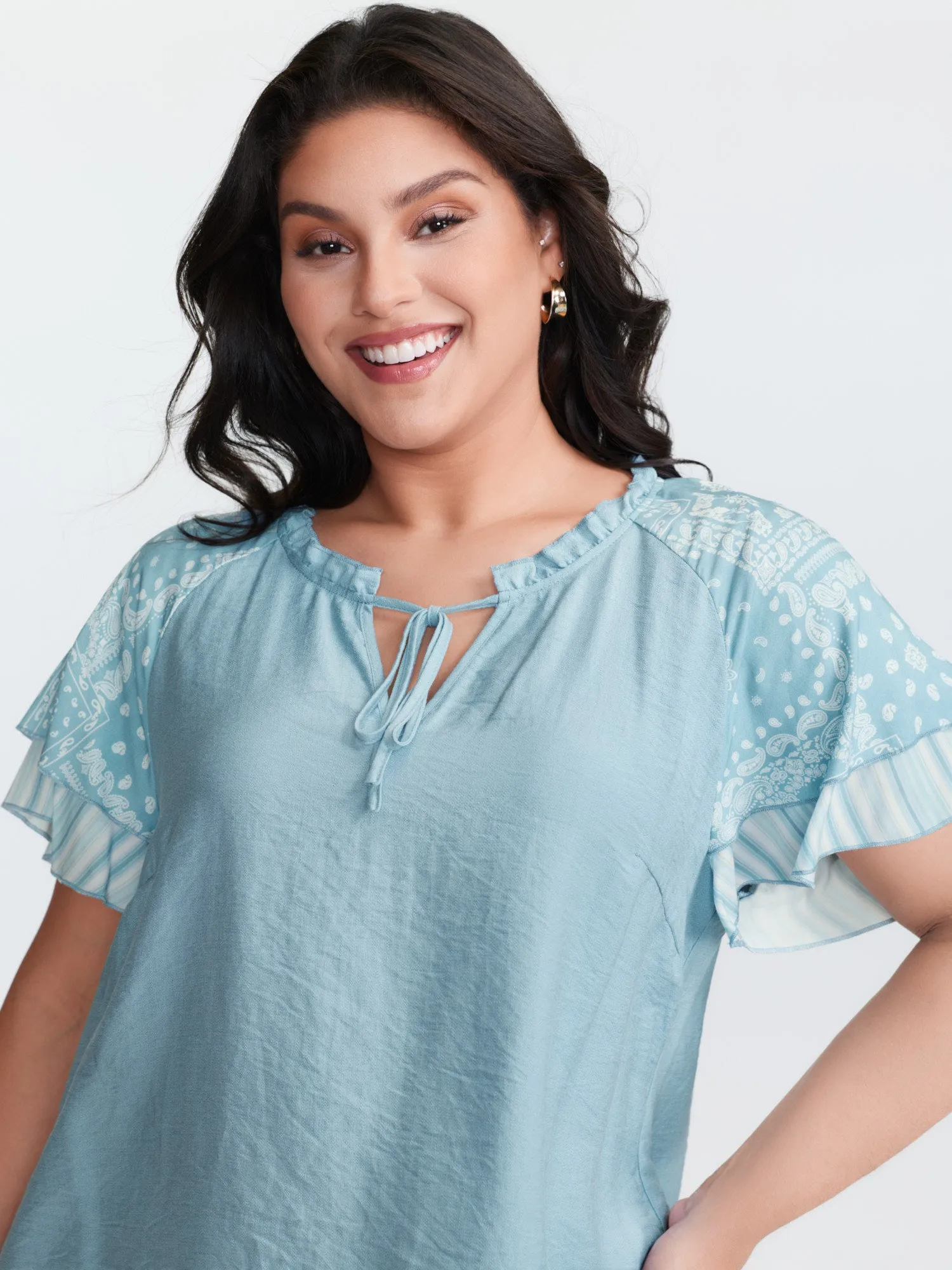 Rayon Color Contrast Ruffled Sleeve Blouse sold by Bloomchic product image thumbnail 2