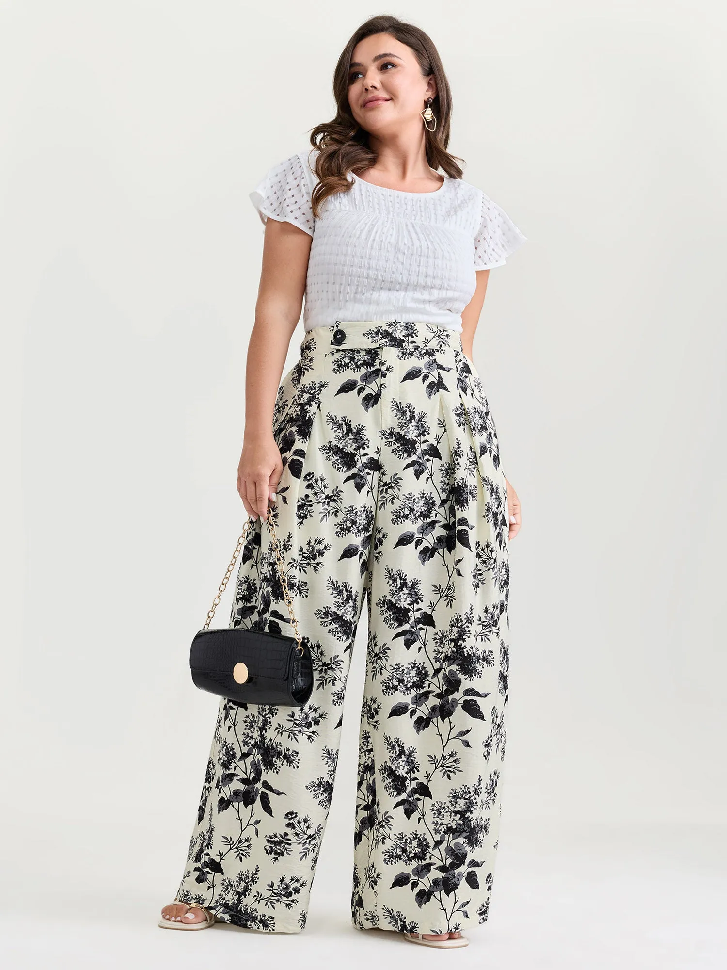 Silhouette Flower Print Wide-Leg Pants sold by Bloomchic product image thumbnail 2
