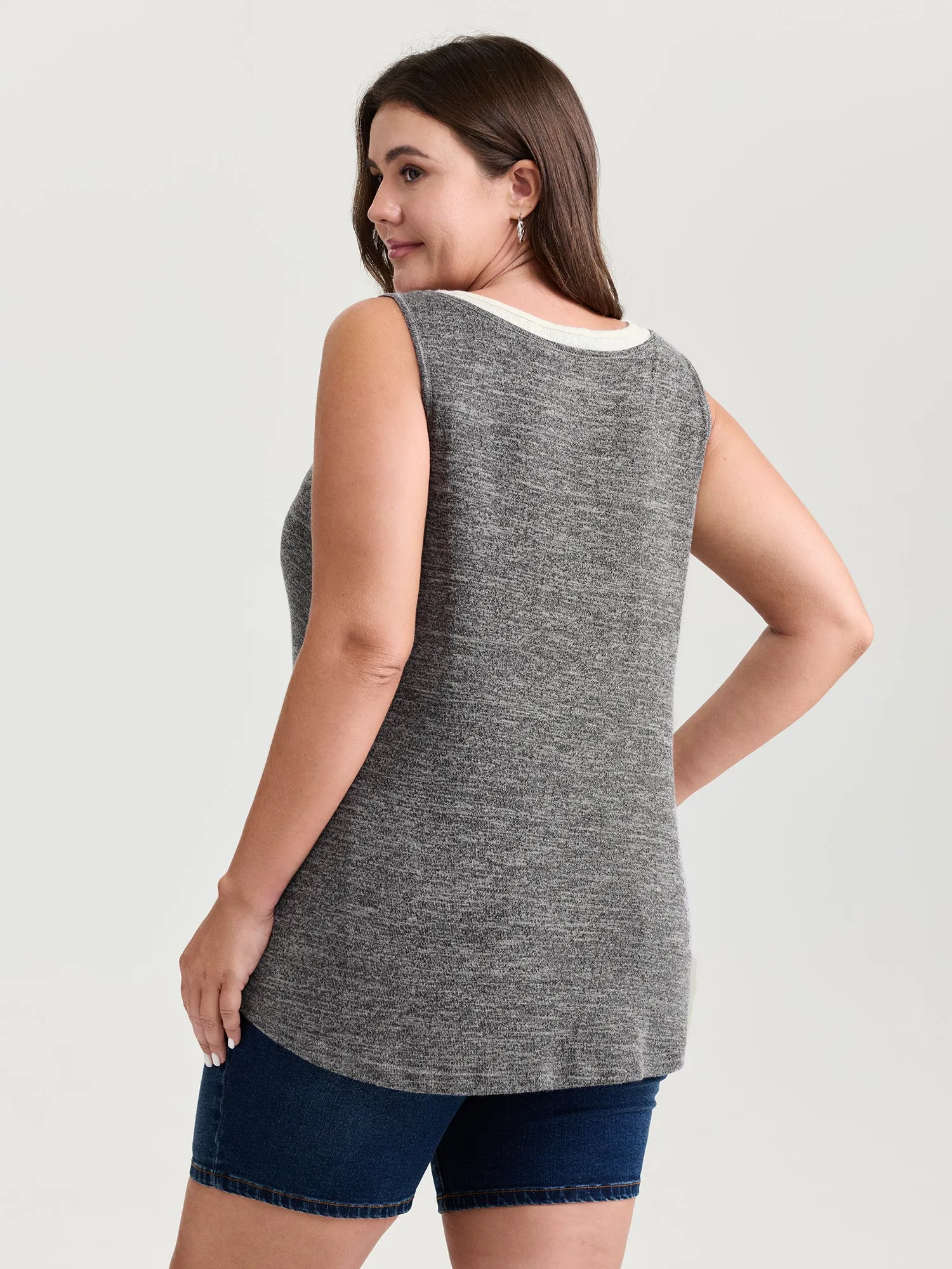 Supersoft Scoop Neckline Color Contrast Tank Top sold by Bloomchic product image thumbnail 4