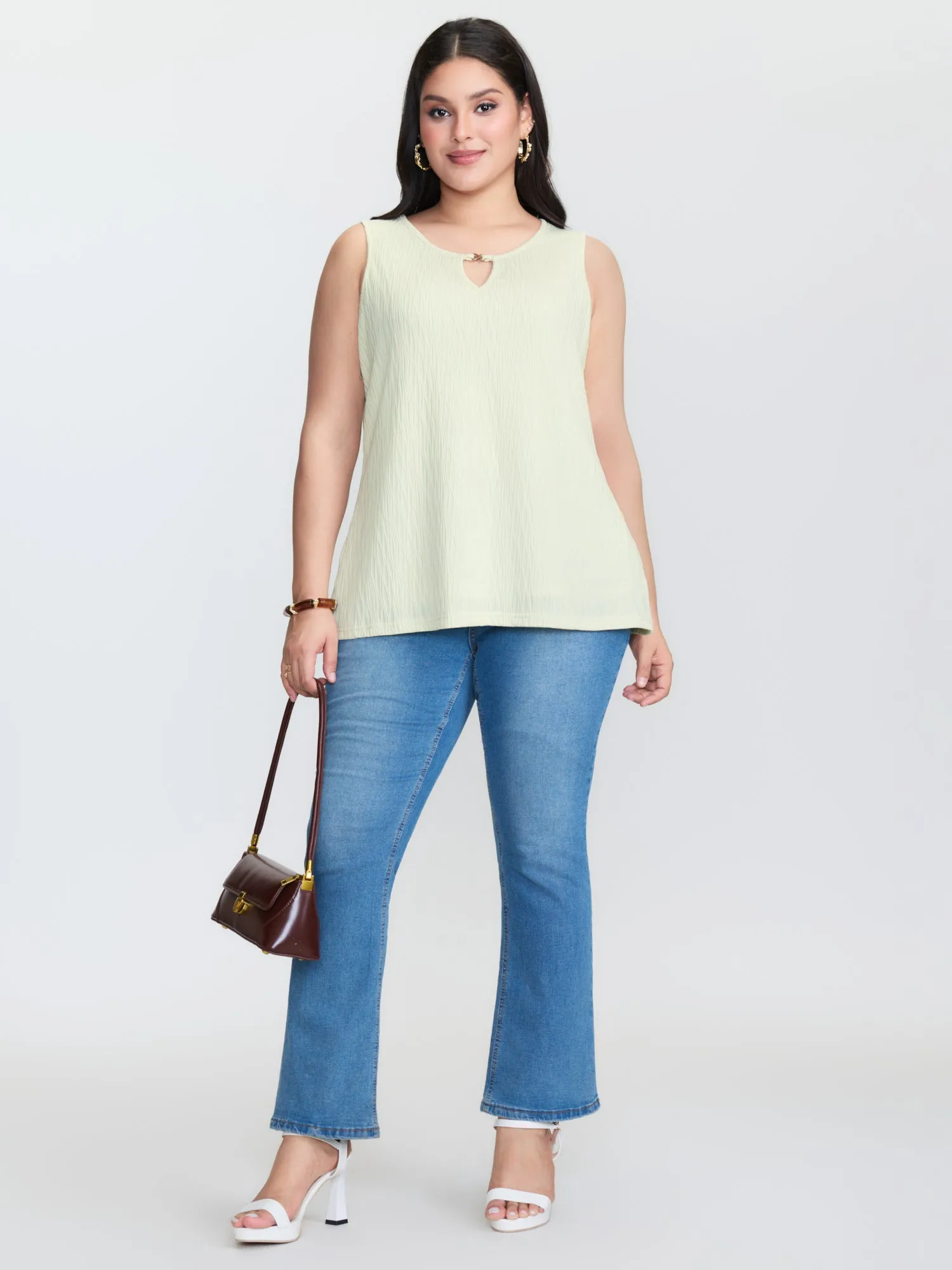 Keyhole Neckline Plain Textured Tank Top sold by Bloomchic product image thumbnail 3