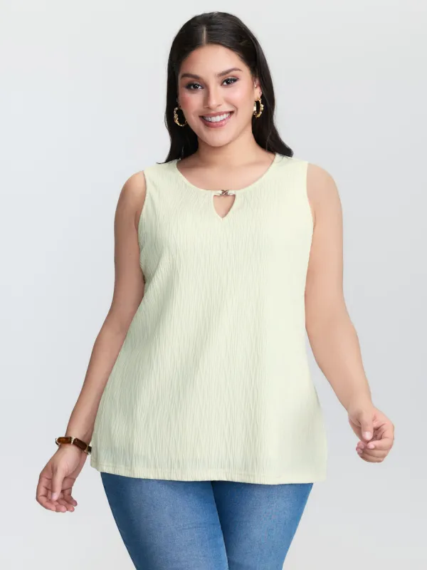 Keyhole Neckline Plain Textured Tank Top sold by Bloomchic