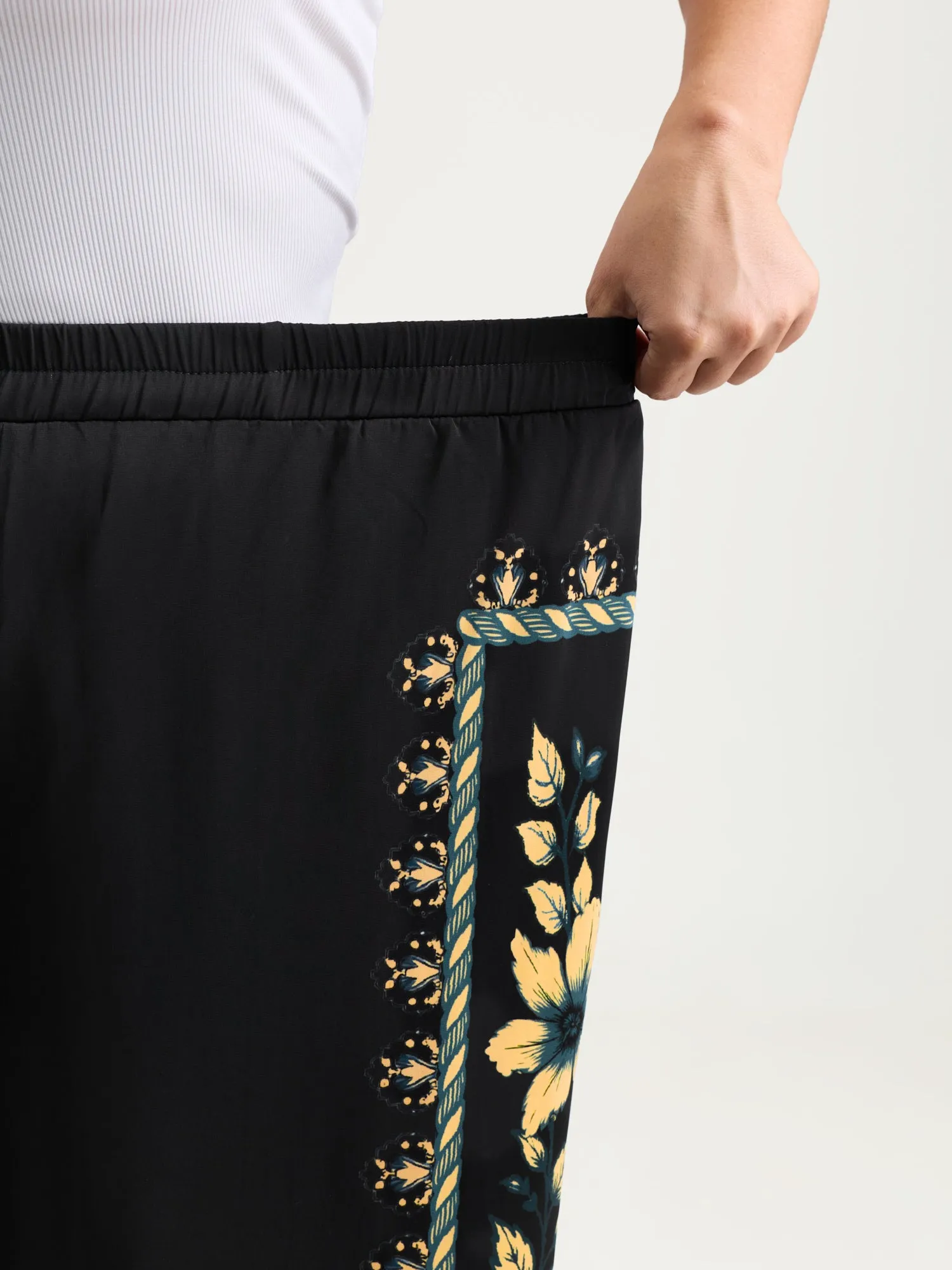 Side Floral Print Wide-Leg Pants sold by Bloomchic product image thumbnail 4