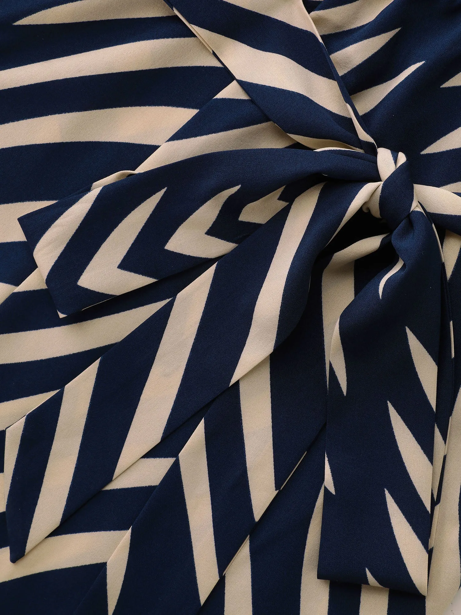 Geometric Print V-Neck Stretchy Jumpsuit sold by Bloomchic product image thumbnail 5