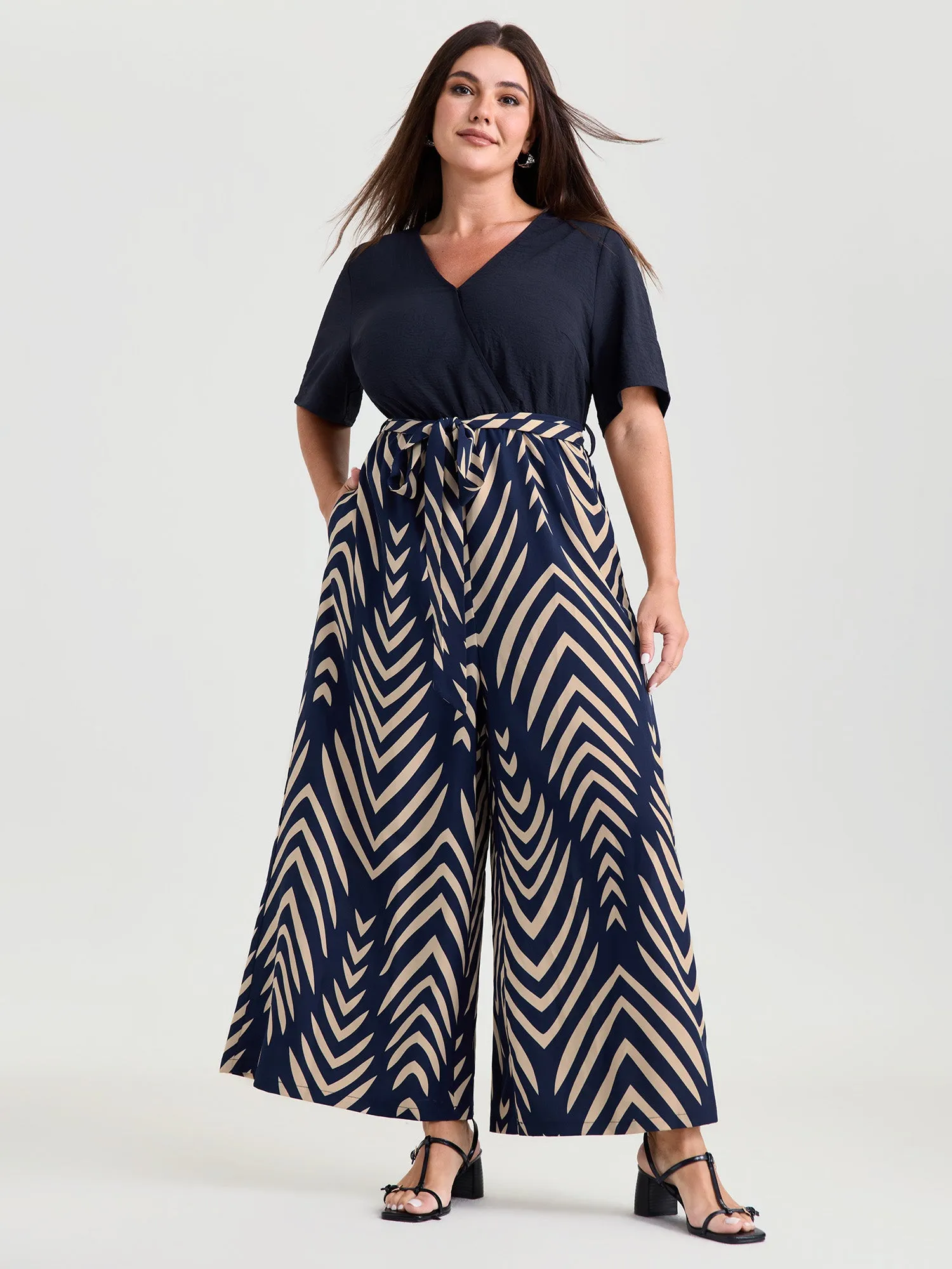 Geometric Print V-Neck Stretchy Jumpsuit sold by Bloomchic product image thumbnail 3