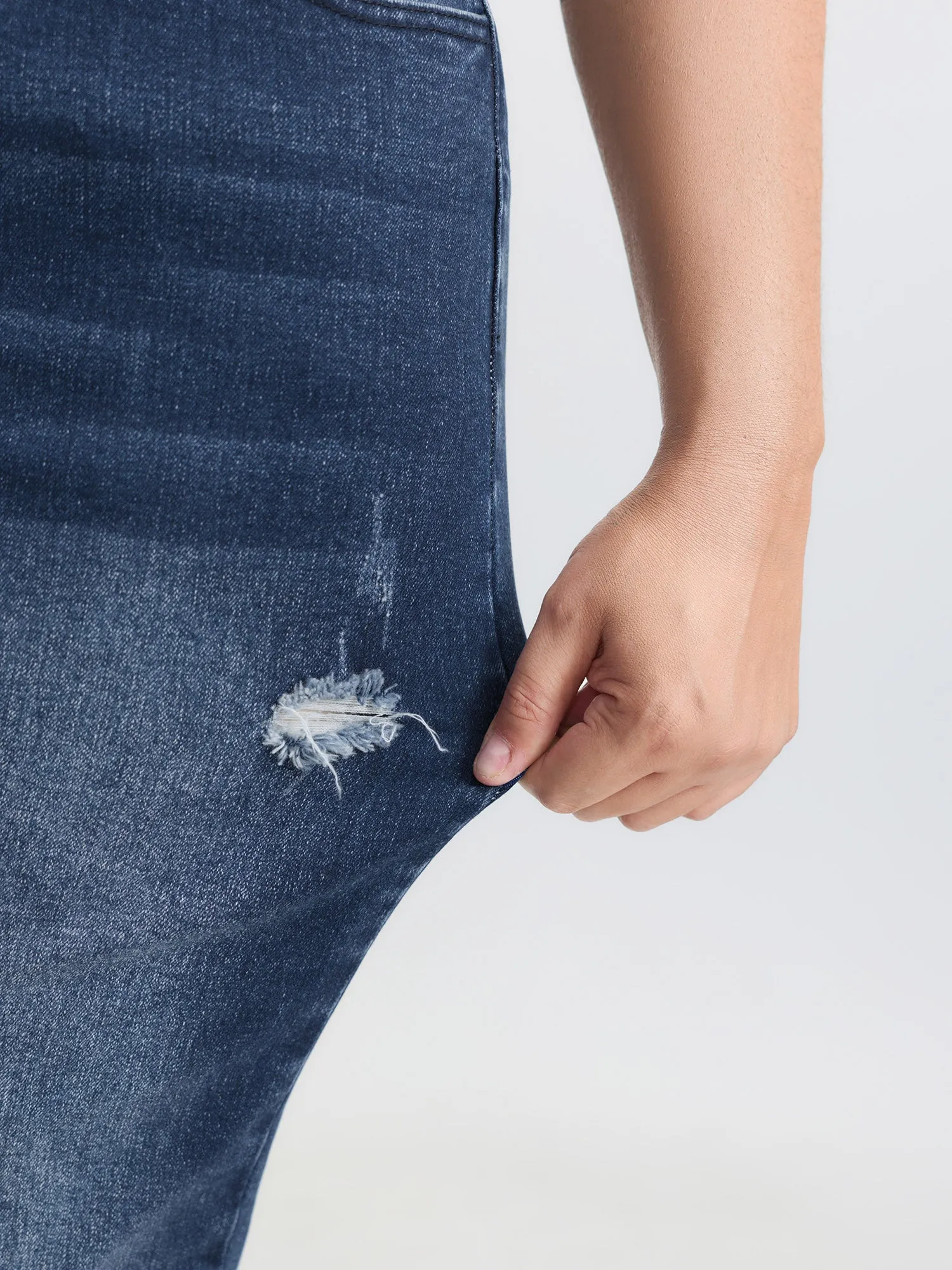 Pull-On Stretchy Waist Ripped Detail Jeans sold by Bloomchic product image thumbnail 5