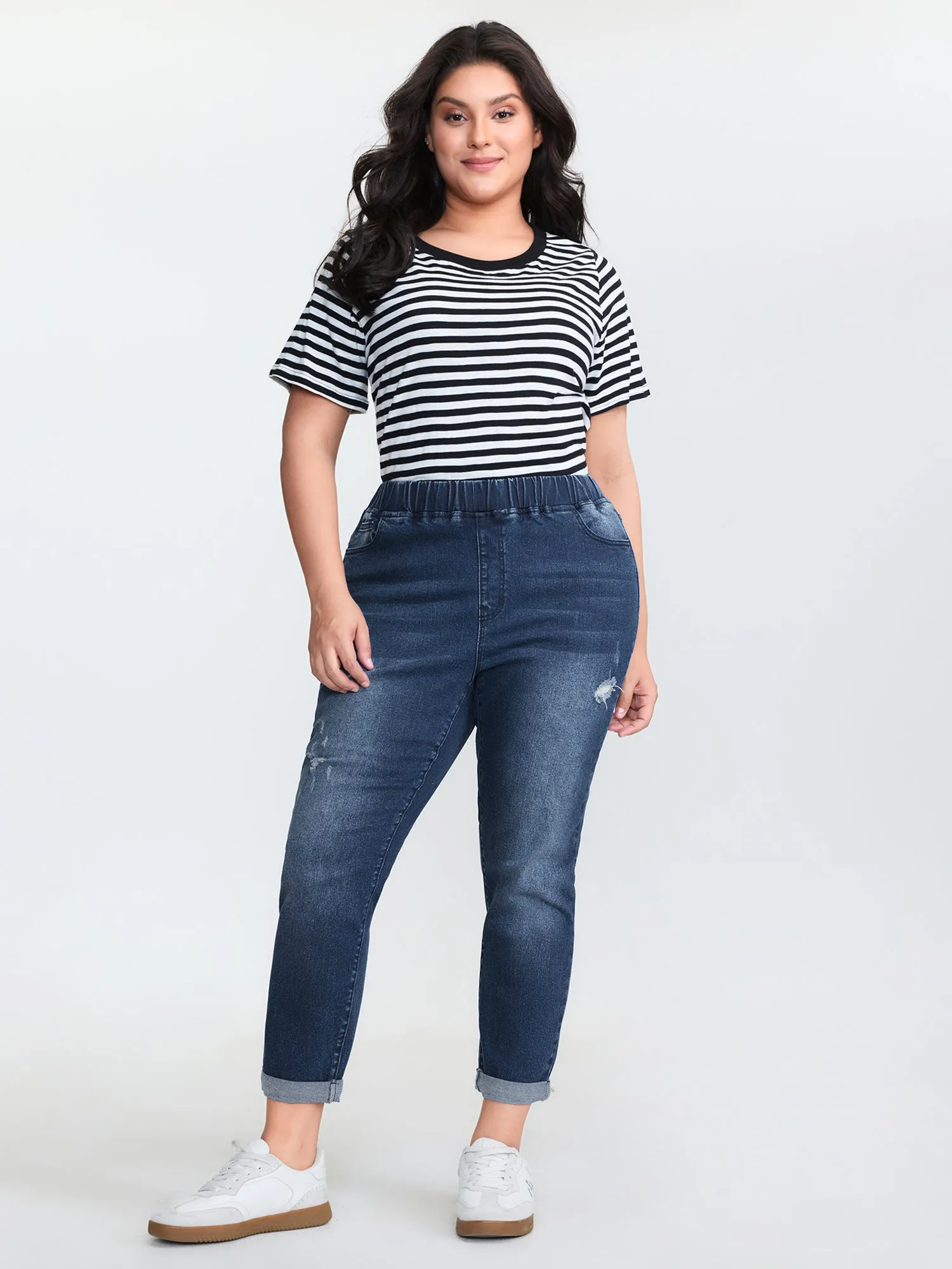 Pull-On Stretchy Waist Ripped Detail Jeans sold by Bloomchic product image thumbnail 2