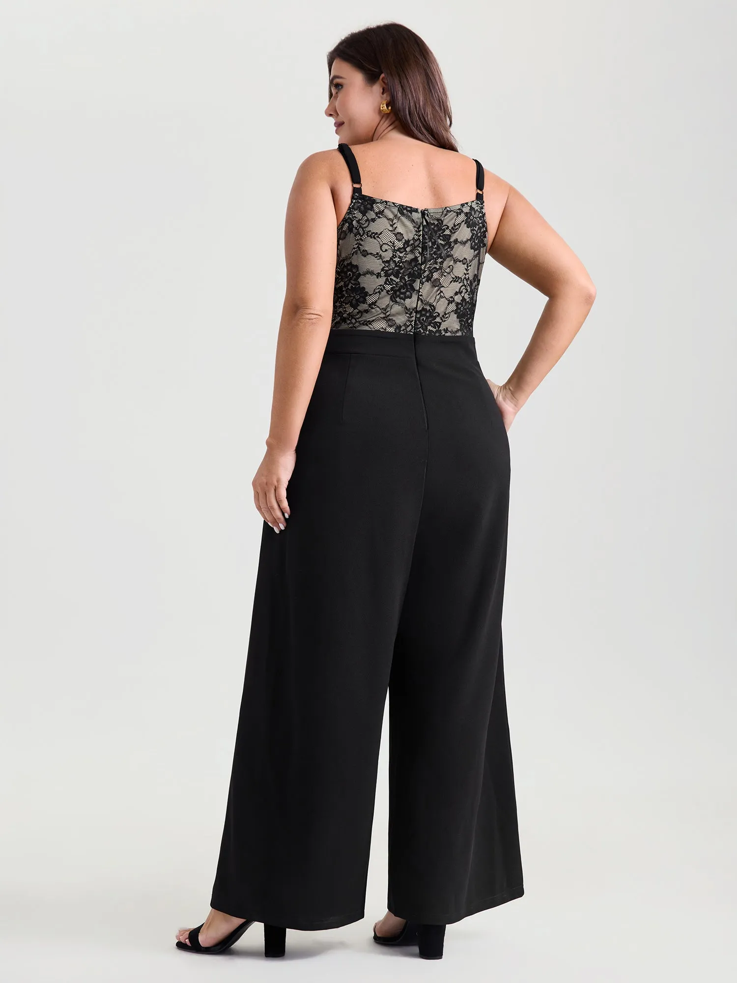 Floral Lace Lined Color Contrast Jumpsuit sold by Bloomchic product image thumbnail 4