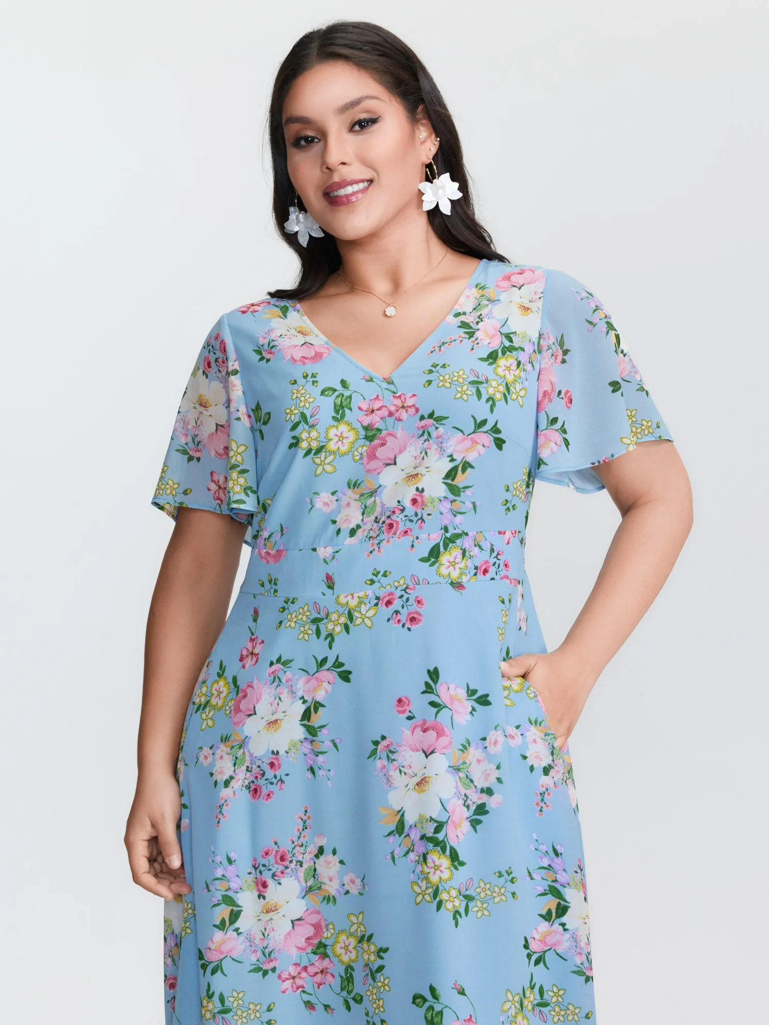 Elegant Floral Print Flowy Maxi Dress sold by Bloomchic product image thumbnail 2